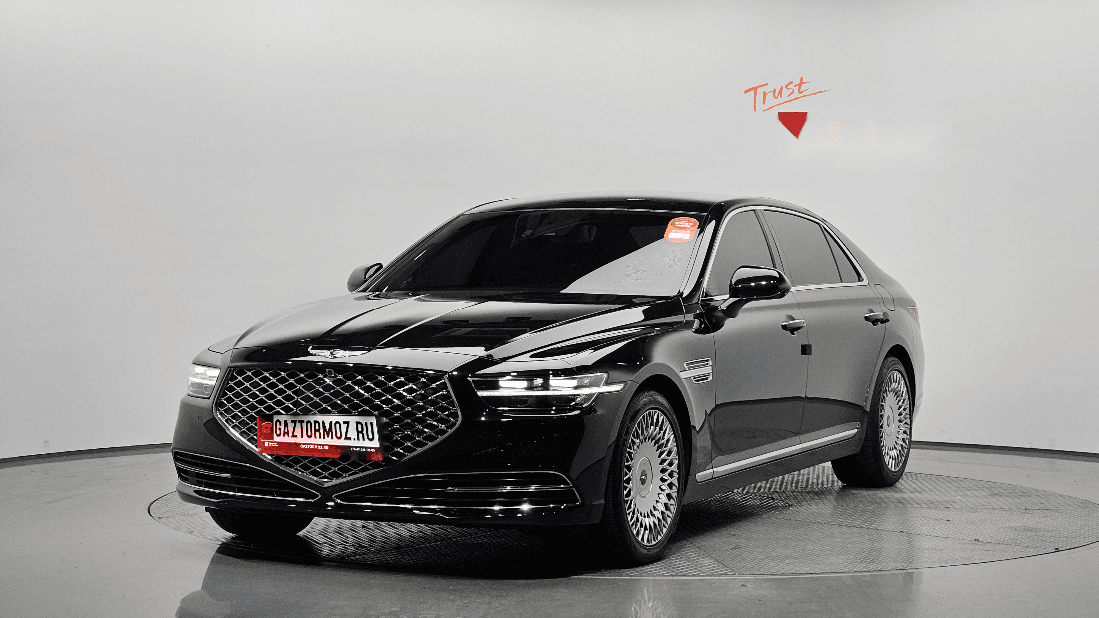 Genesis G90