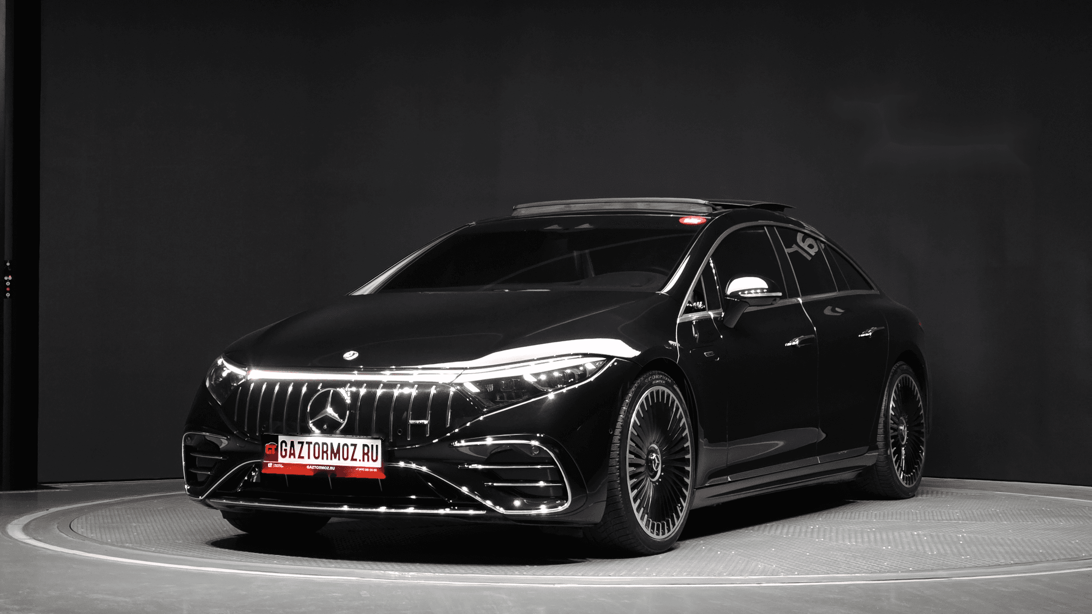 Mercedes-Benz EQS