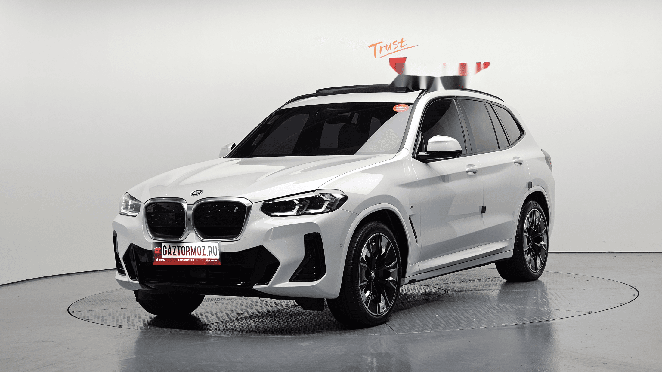 BMW iX3