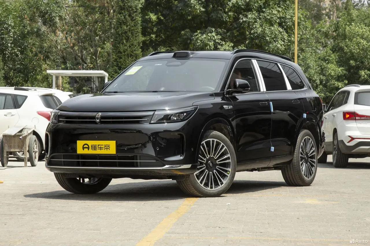 AITO M7