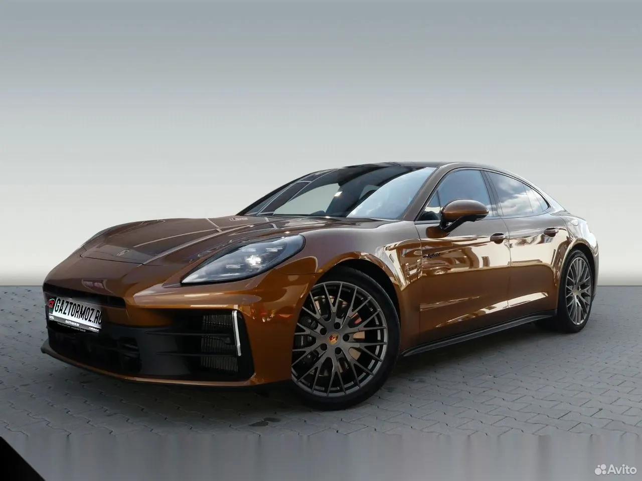 Porsche Panamera 4