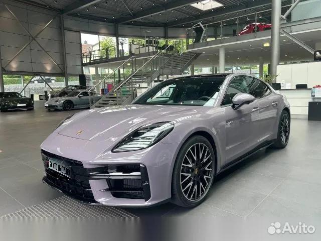 Porsche Panamera 4