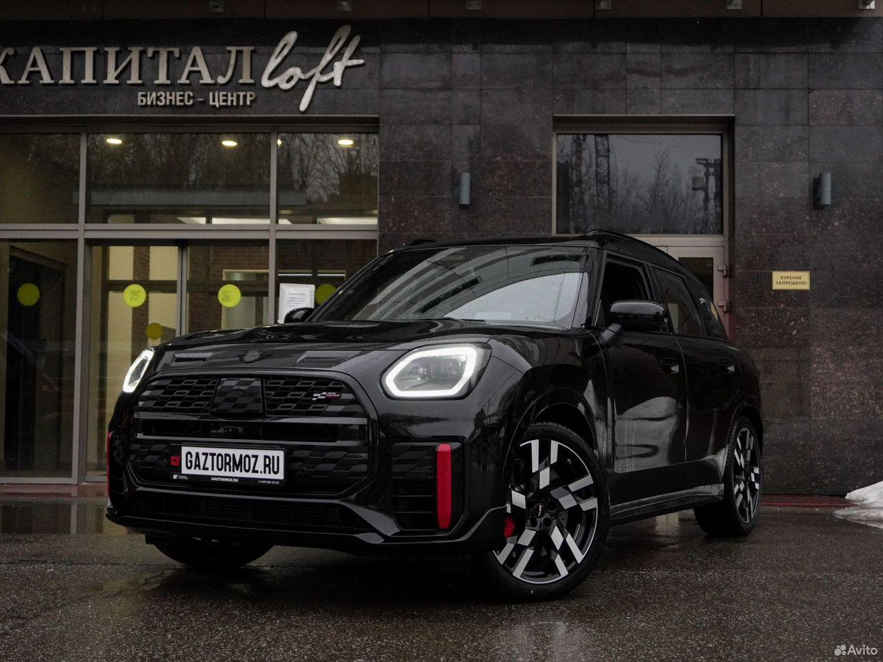 MINI John Cooper Works Countryman