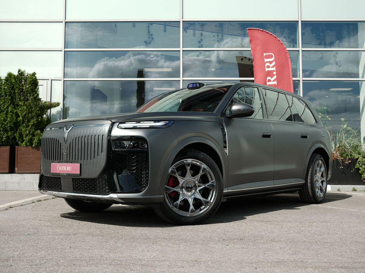Voyah Taishan X8
