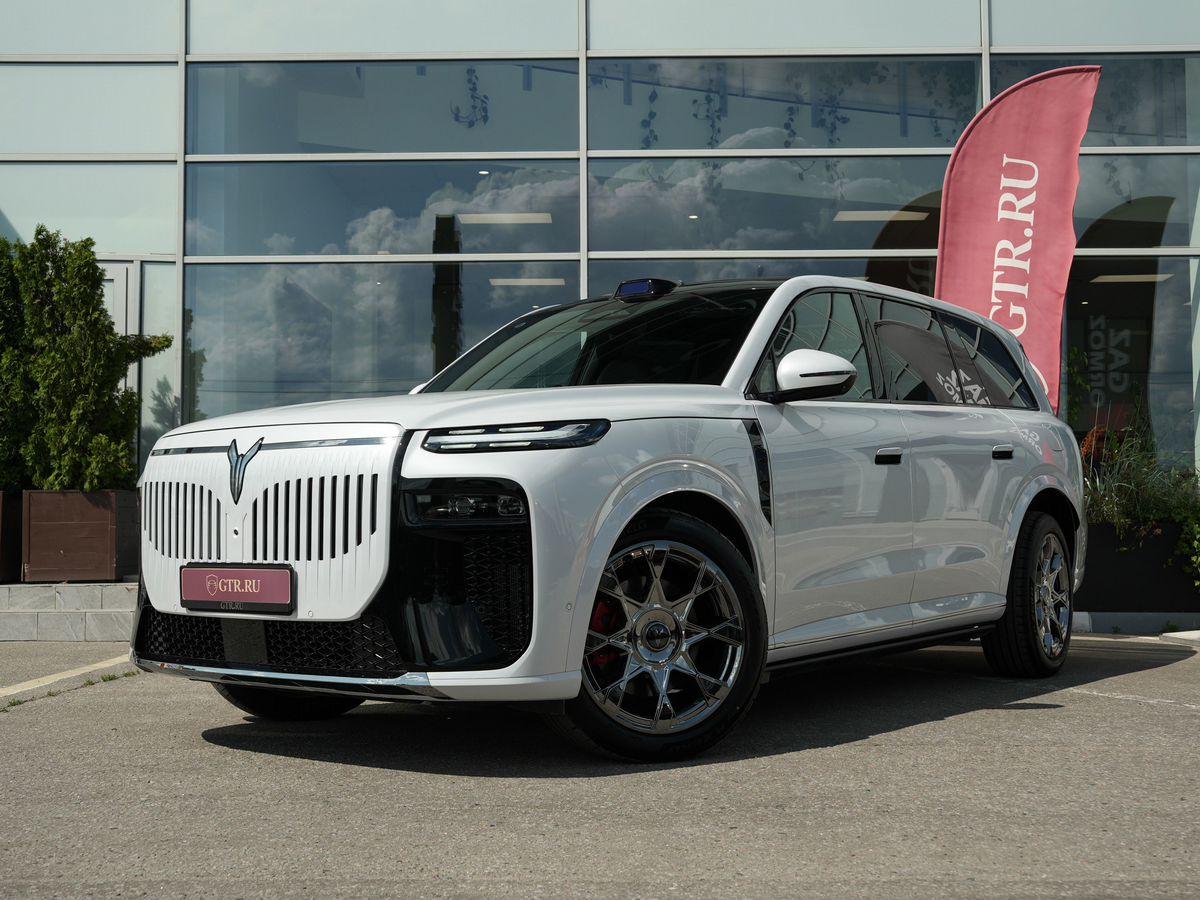 Voyah Taishan X8