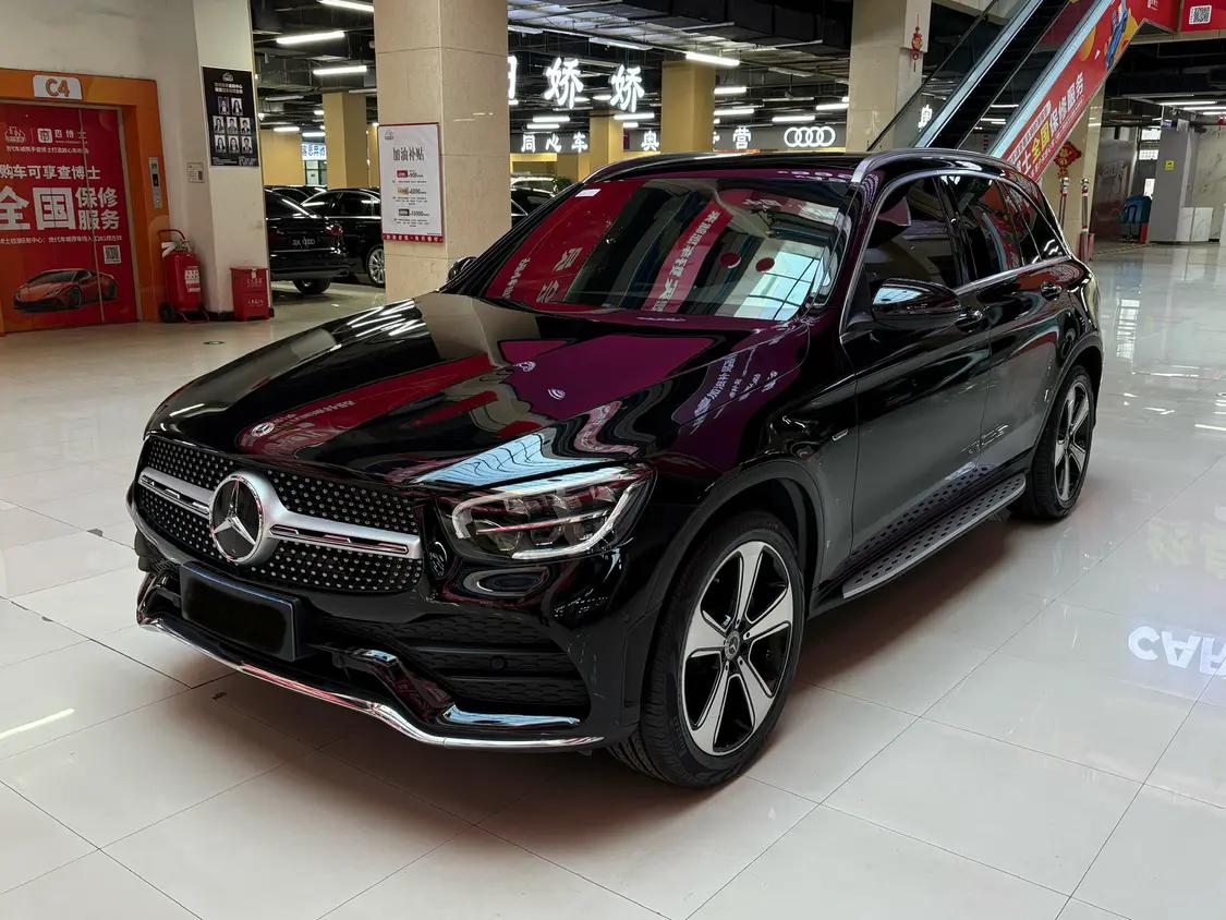 Mercedes-Benz GLC 2022 г.