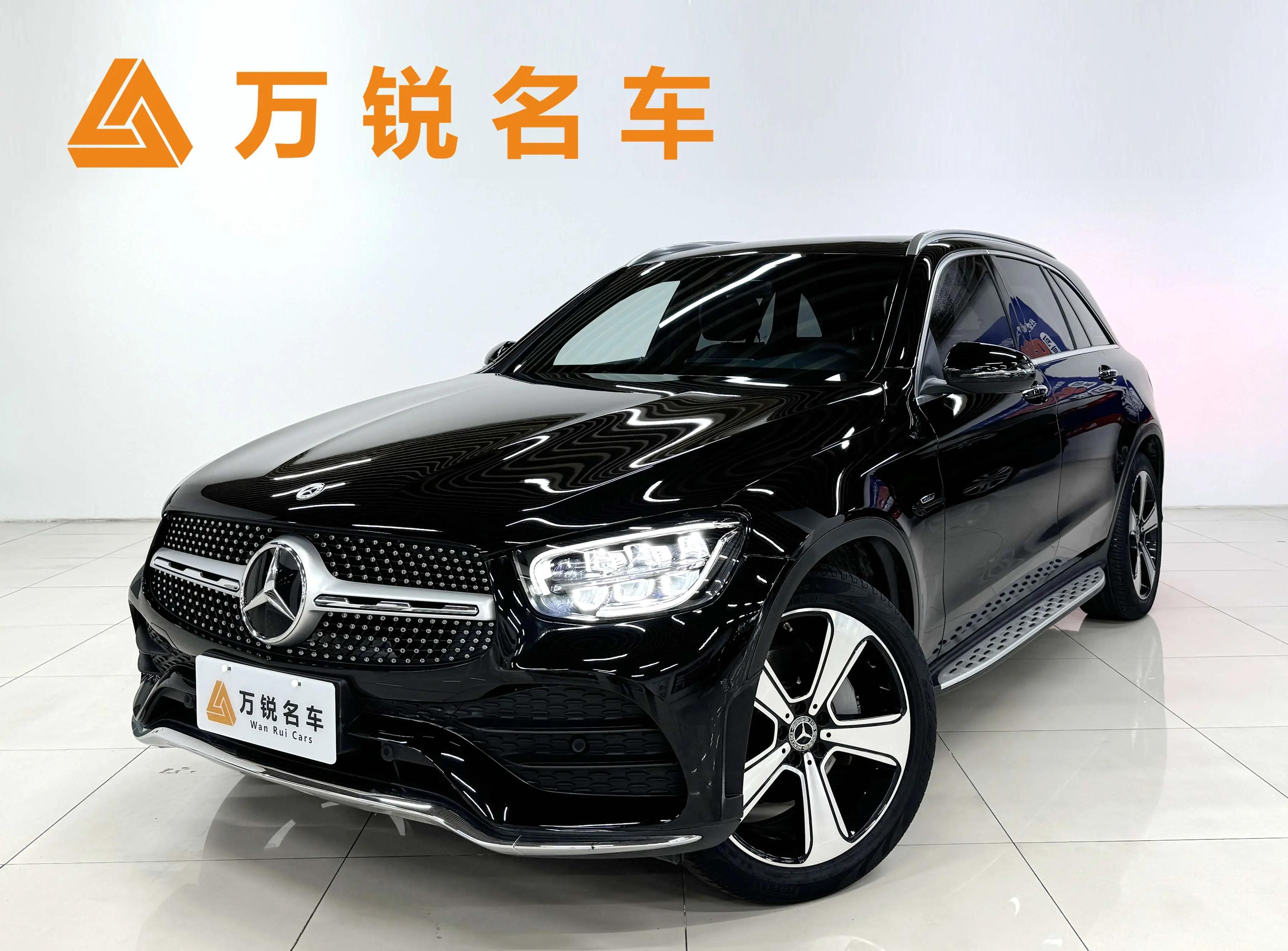 Mercedes-Benz GLC 2022 г.