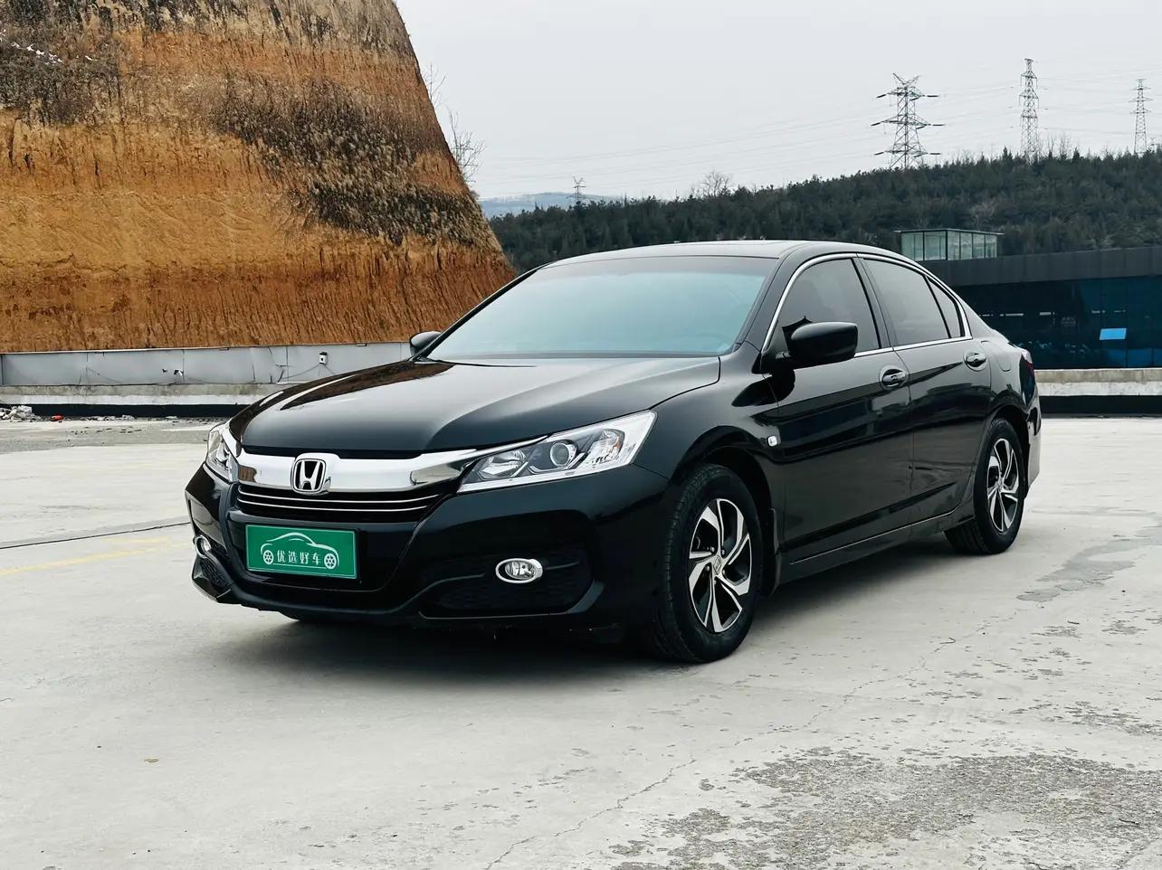 Honda Accord 2018 г.