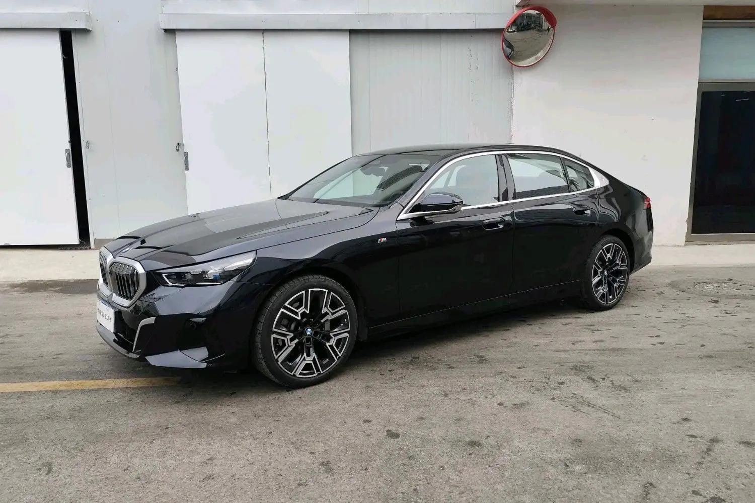 BMW 5 Series 2025 г.