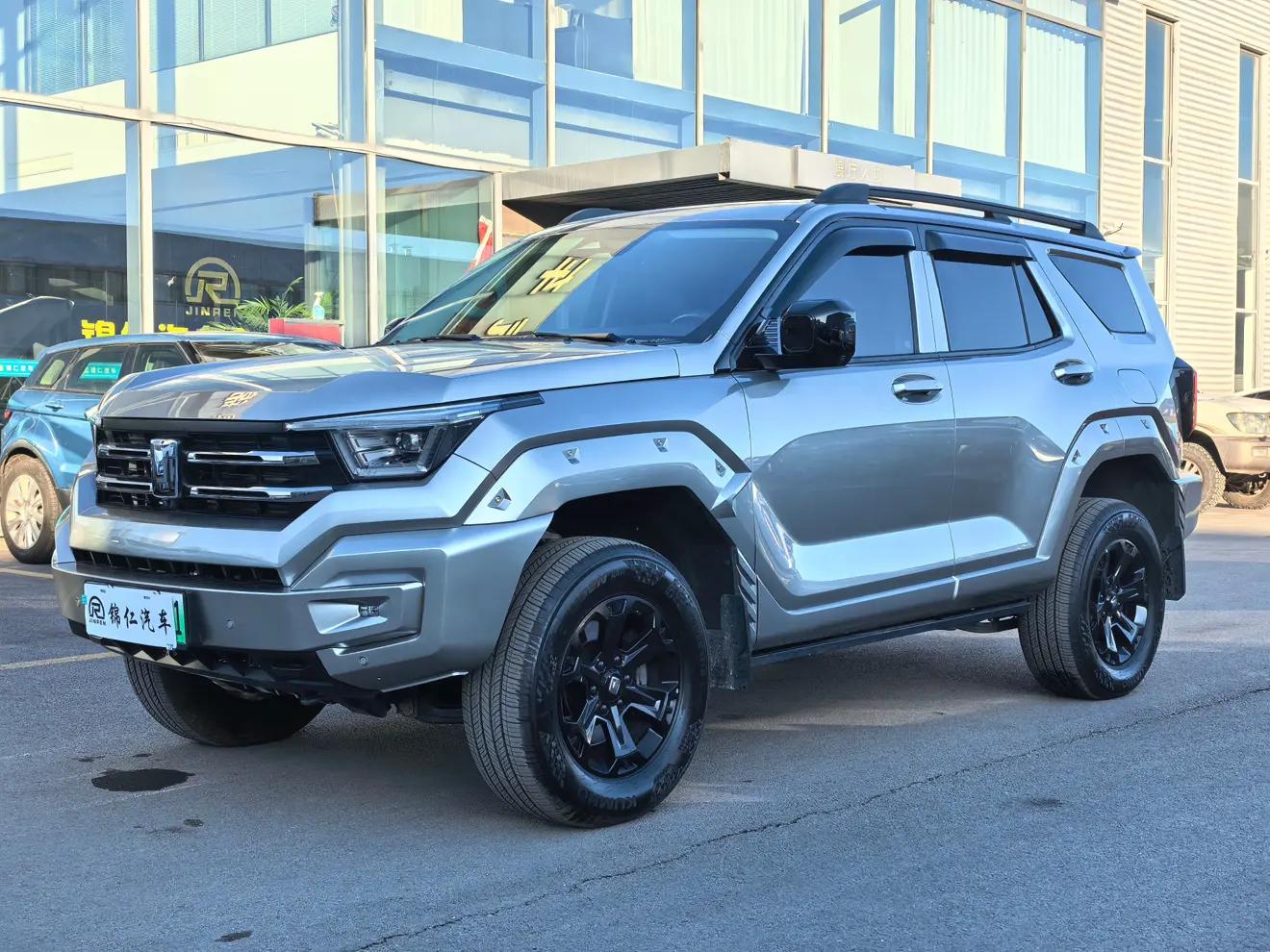 Tank 400 Hi4-T 2024 г. 50022 км.