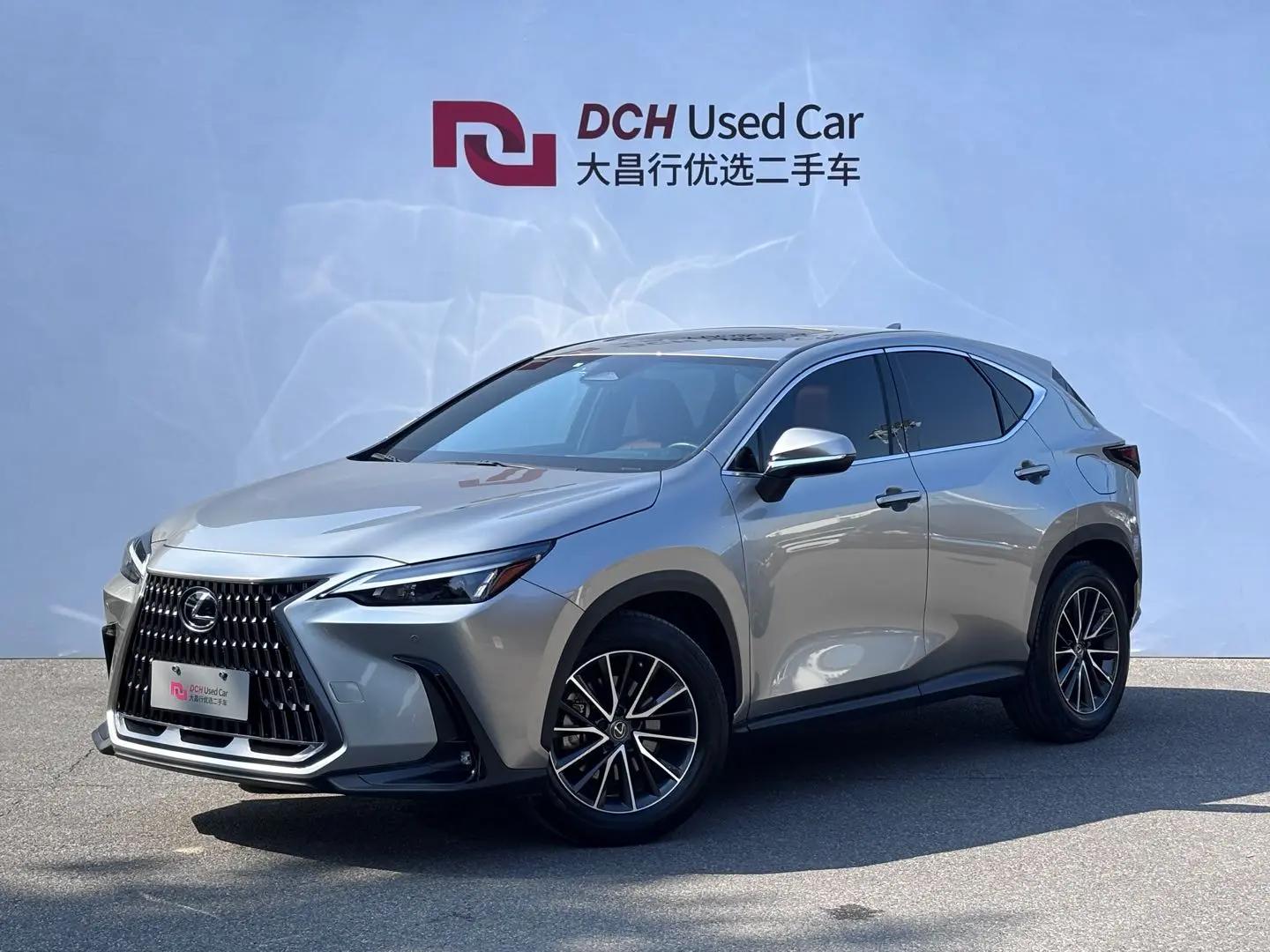 Lexus NX 2022 г. 36000 км.