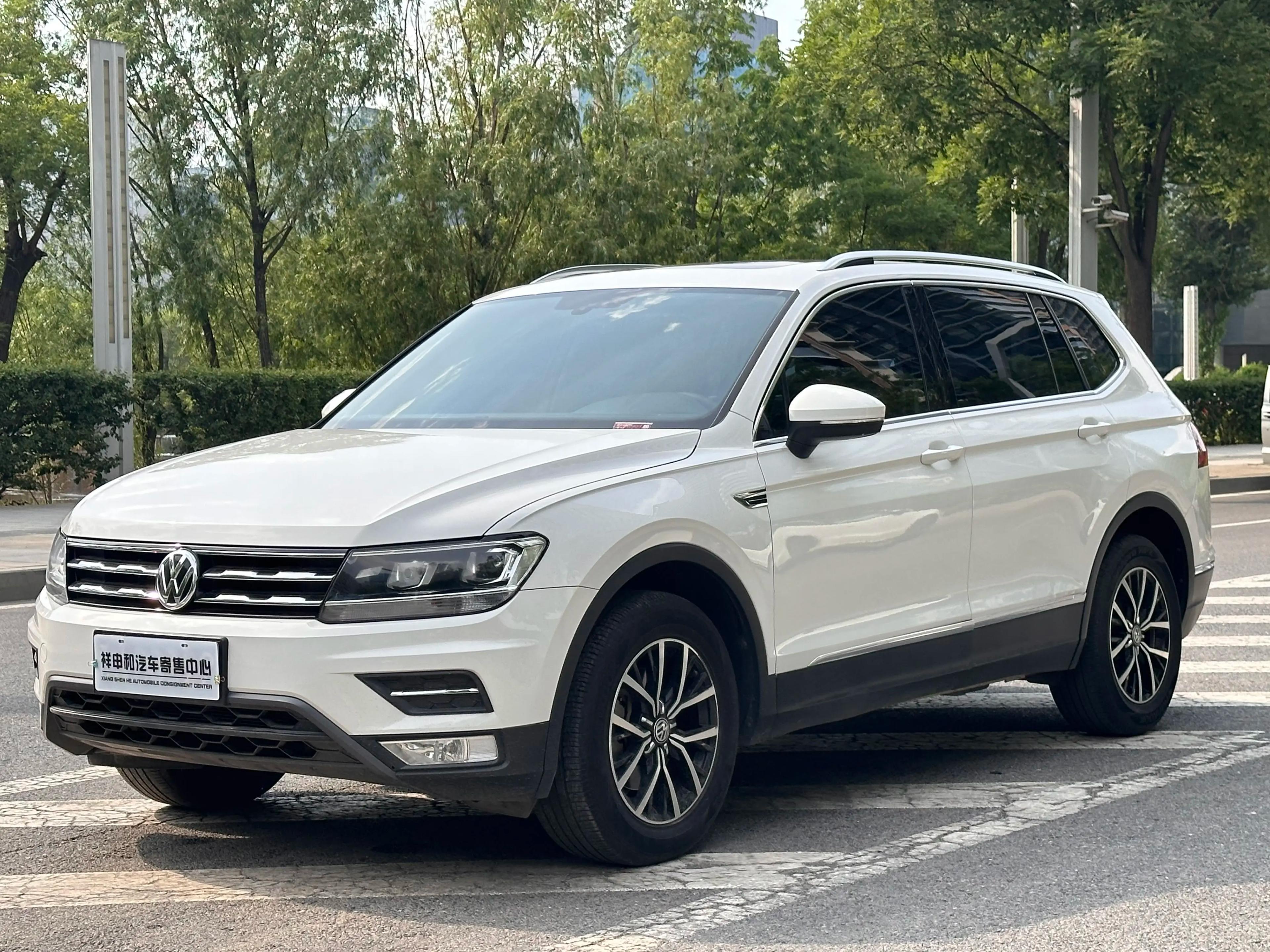 Volkswagen Tiguan L 2018 г.