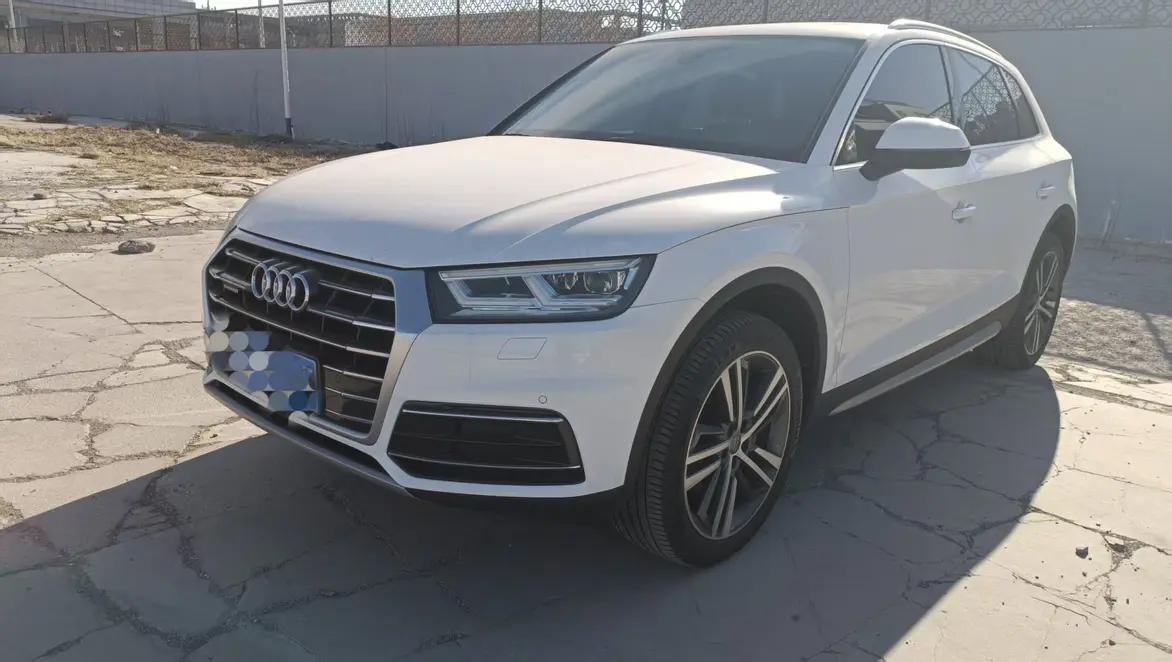 Audi Q5L 2018 г.