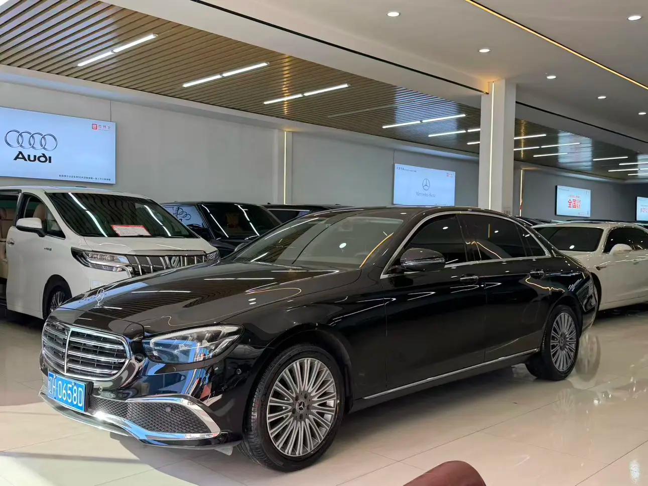 Mercedes-Benz E-Class 2021 г. 131042 км.