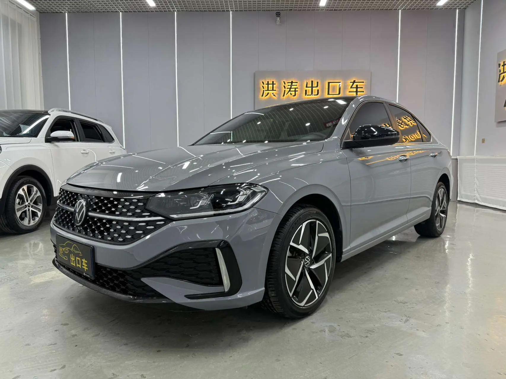 Volkswagen Lavida 2022 г. 45000 км.