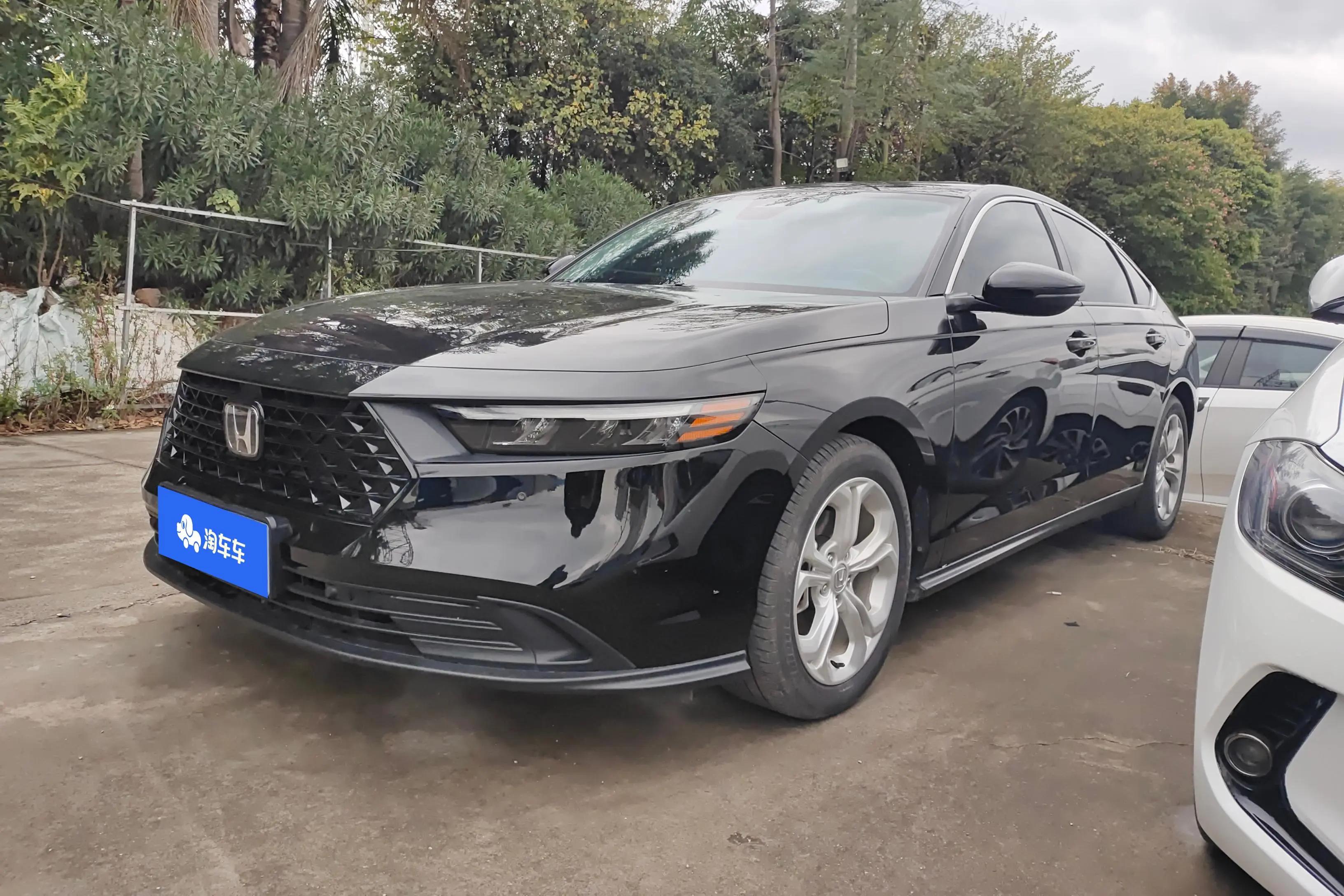 Honda Accord 2023 г. 47217 км.