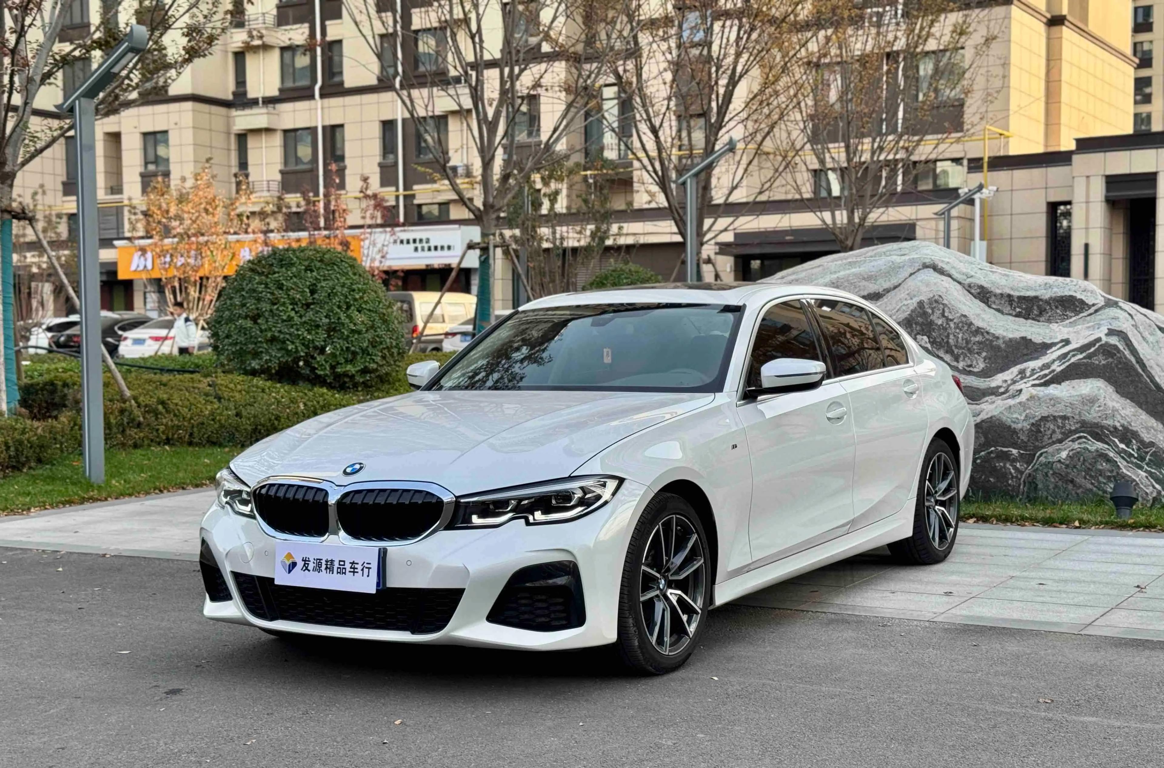 BMW 3 Series 2022 г. 53047 км.