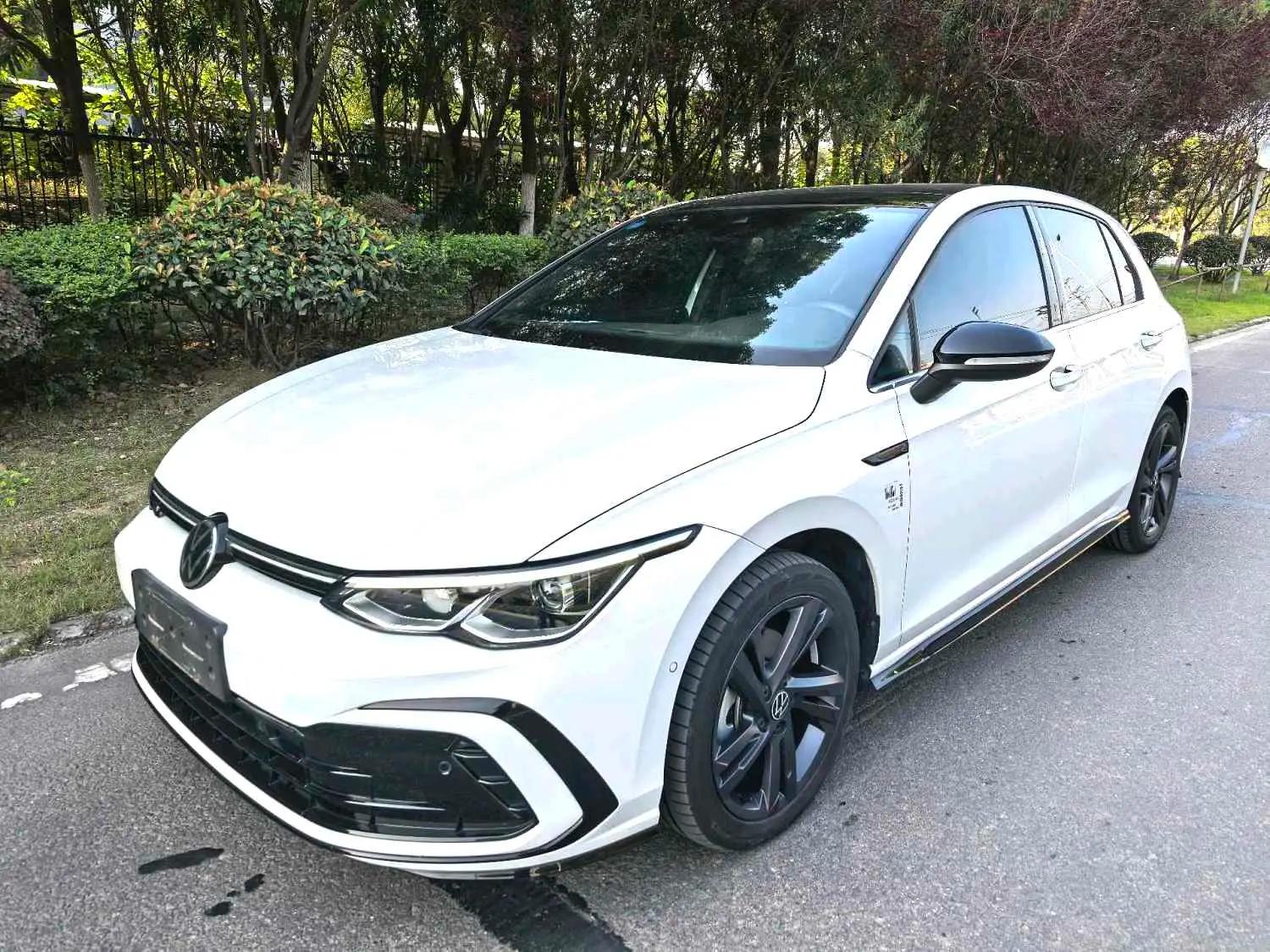 Volkswagen Golf 2022 г. 28000 км.