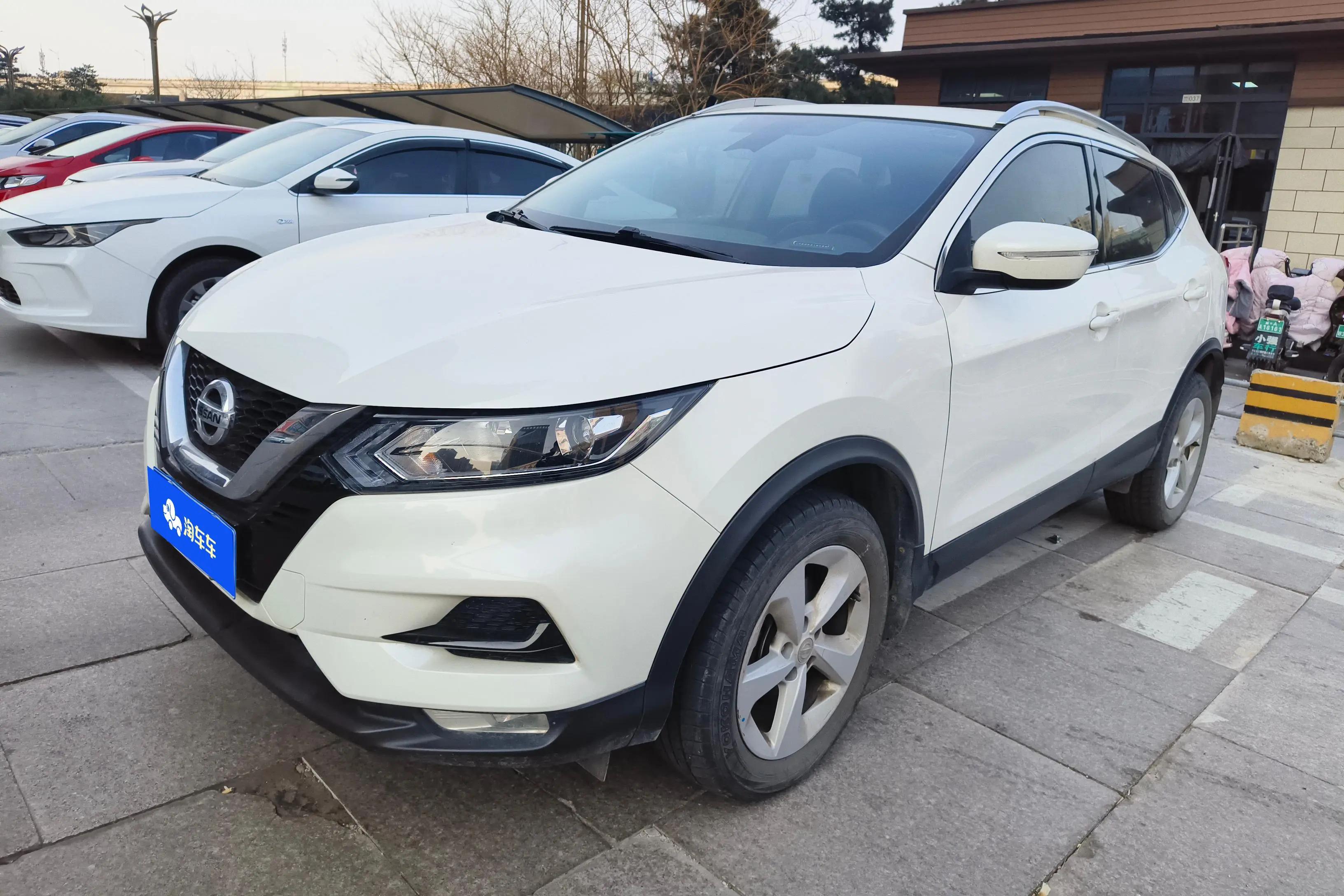 Nissan Qashqai 2022 г. 47400 км.