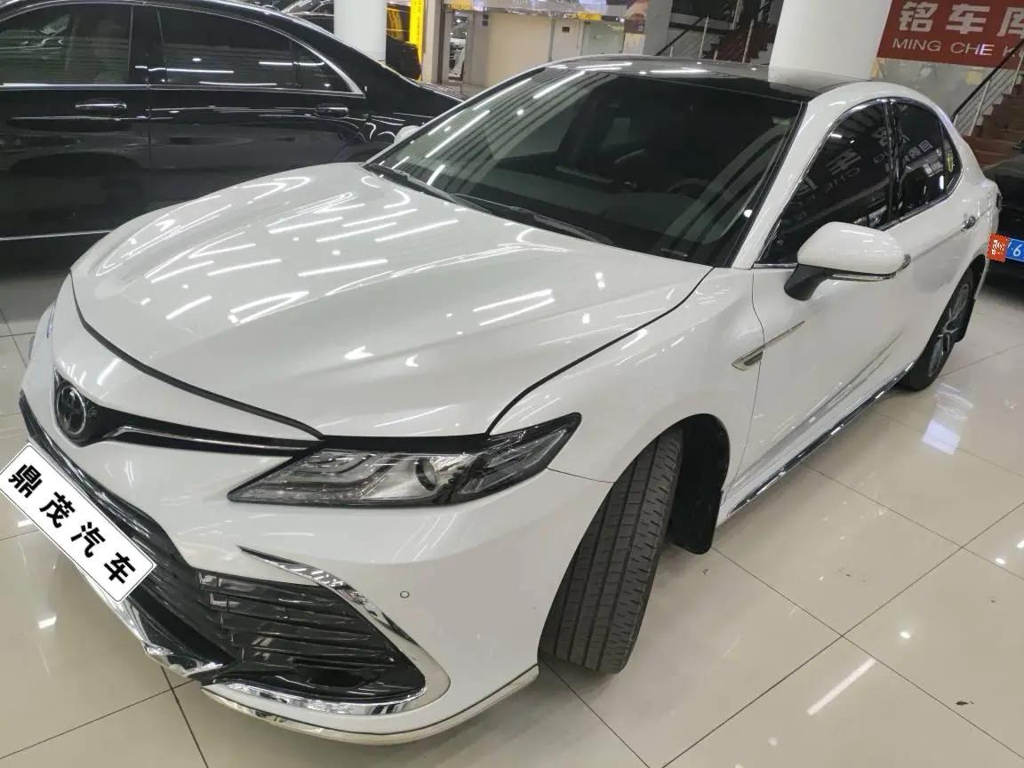 Toyota Camry 2024 г.