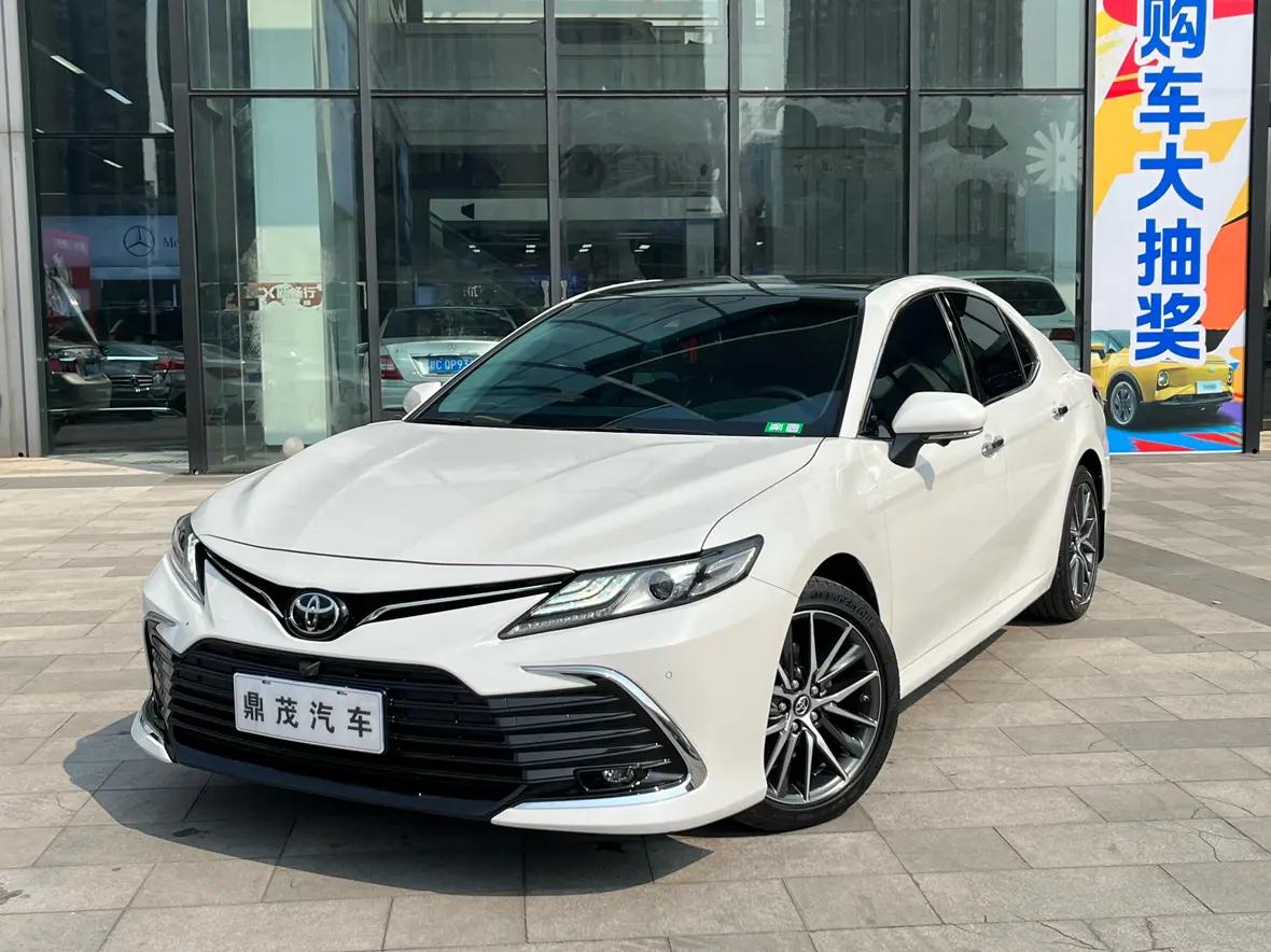Toyota Camry 2022 г.