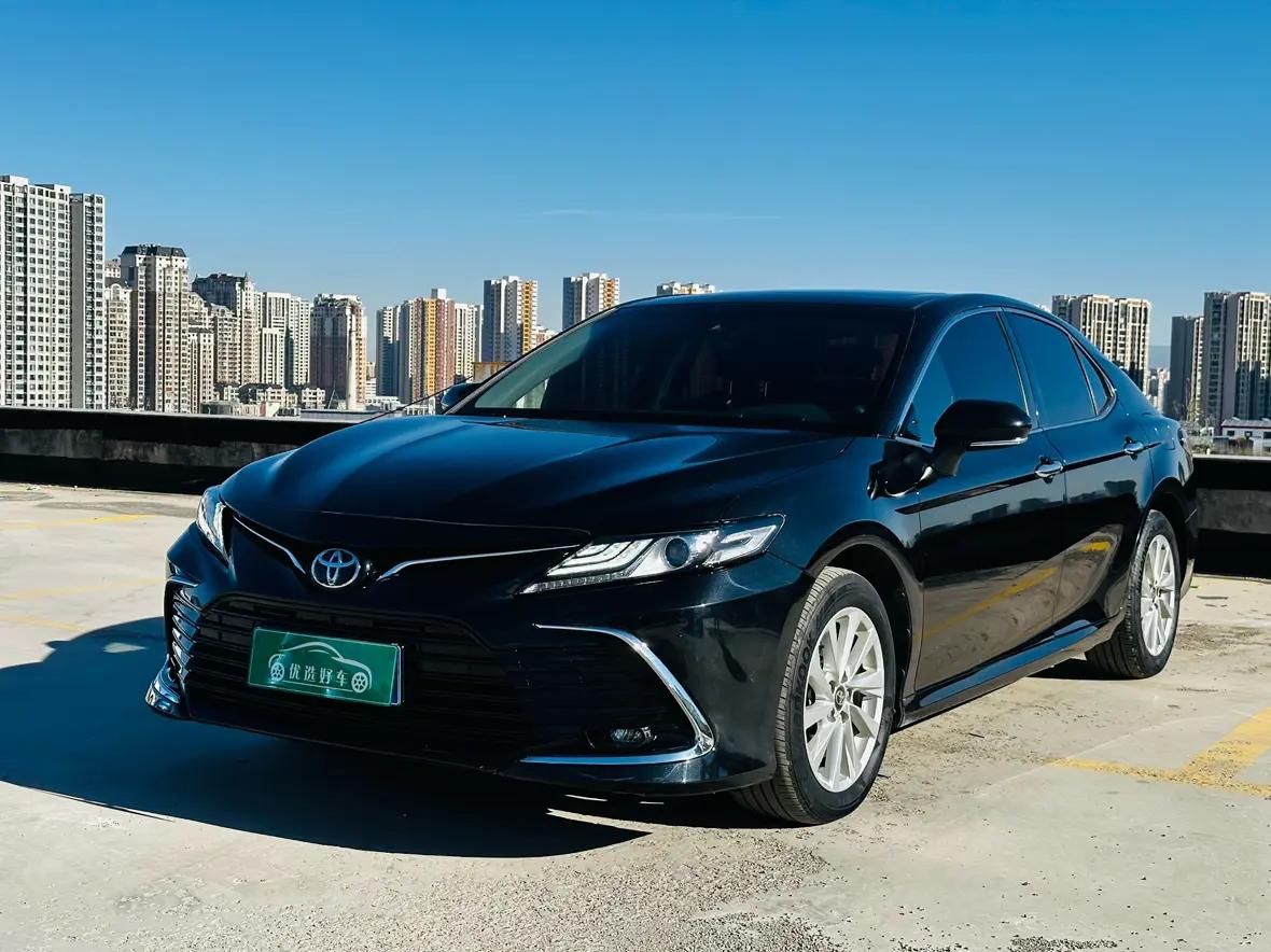 Toyota Camry 2021 г.