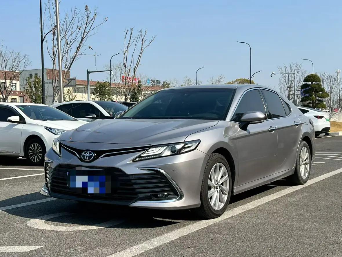 Toyota Camry 2021 г.