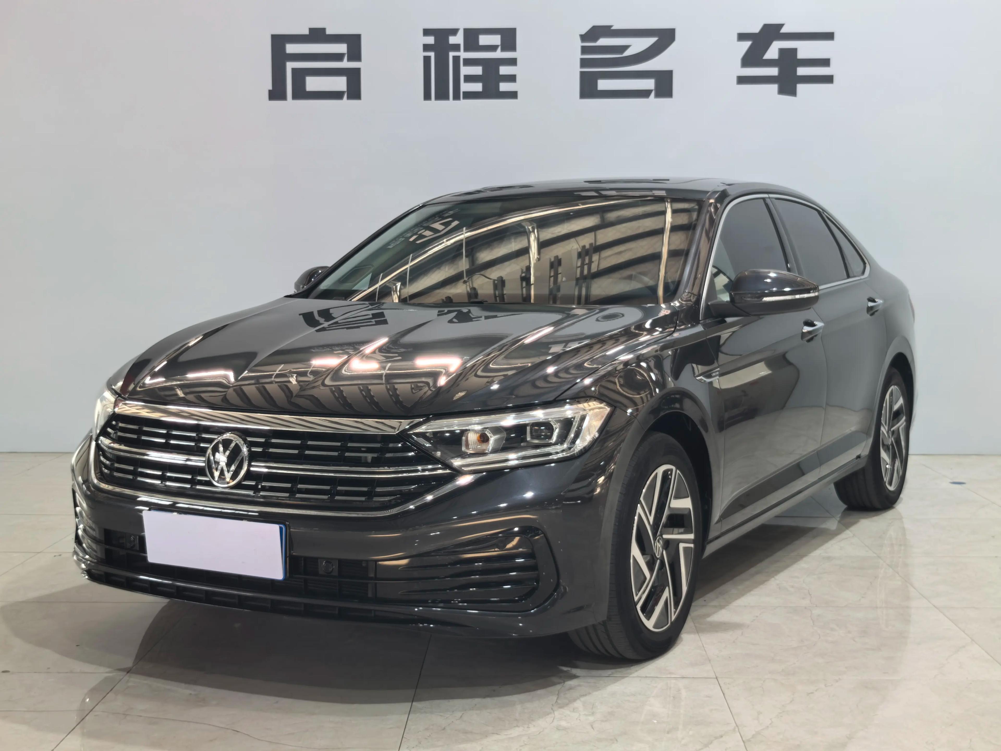 Volkswagen Sagitar 2022 г. 23051 км.