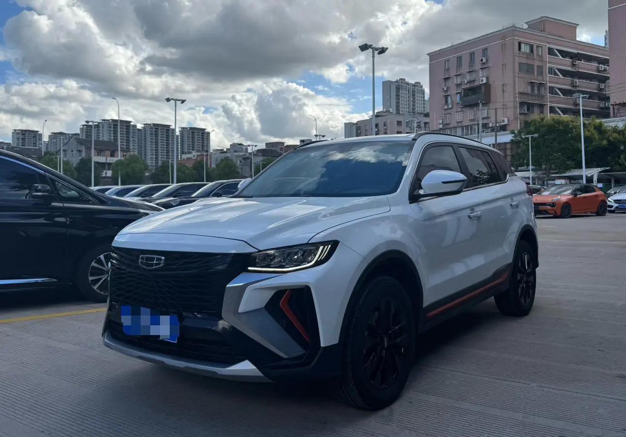 Geely Atlas 2022 г. 30139 км.