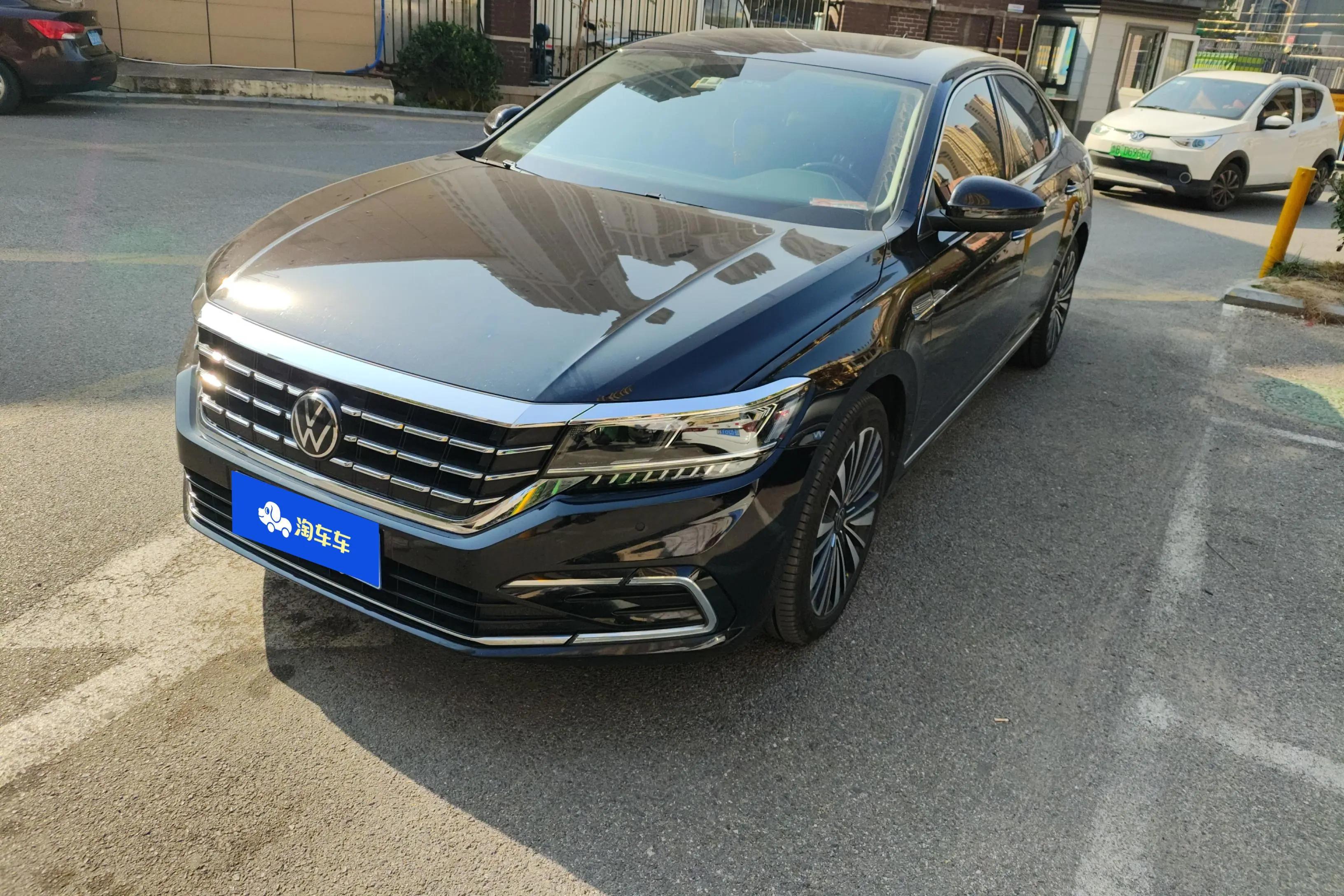 Volkswagen Passat 2021 г. 93594 км.