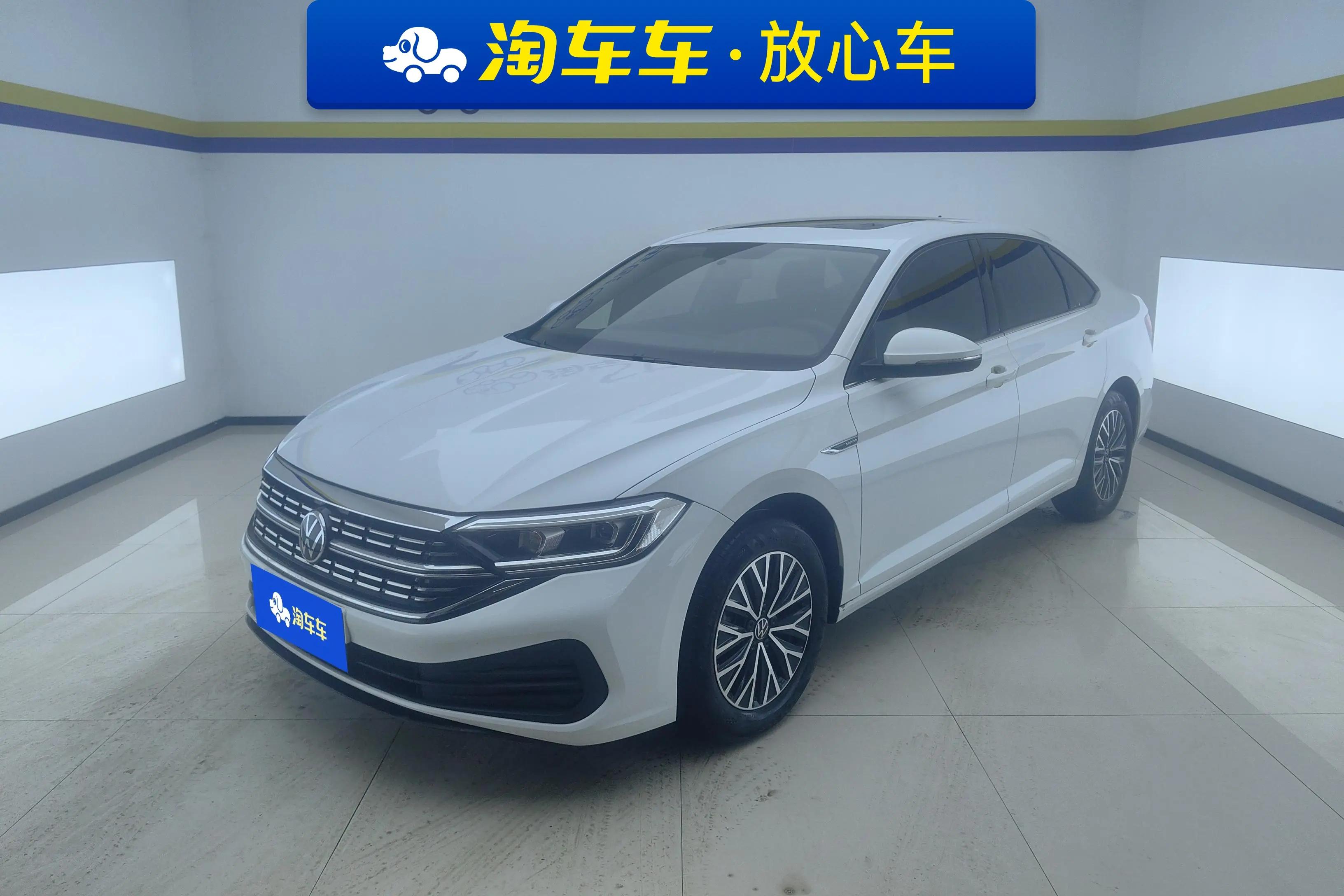 Volkswagen Sagitar 2022 г. 6836 км.