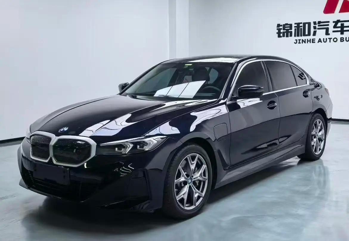 BMW i3 2023 г. 49000 км.