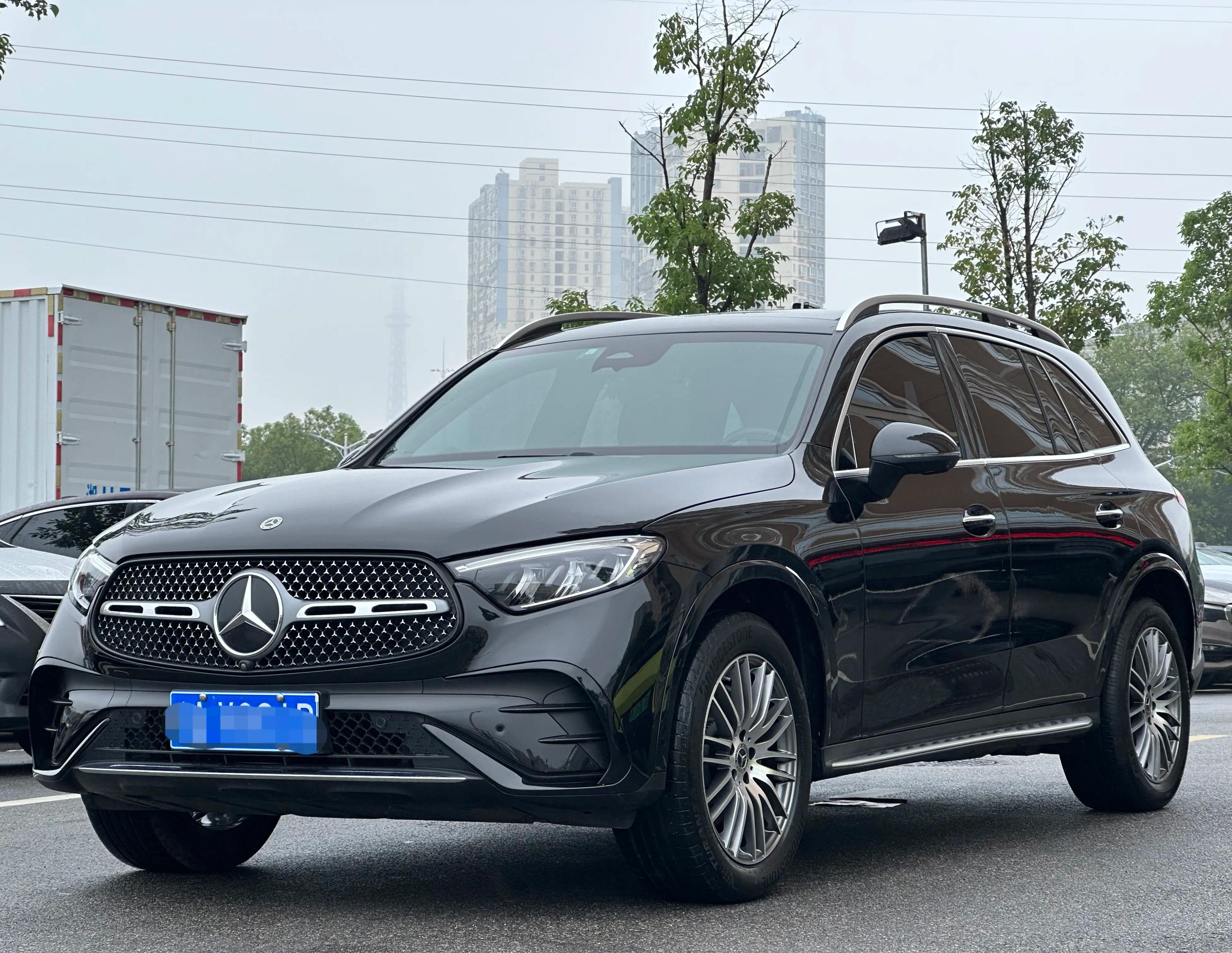 Mercedes-Benz GLC 2023 г.