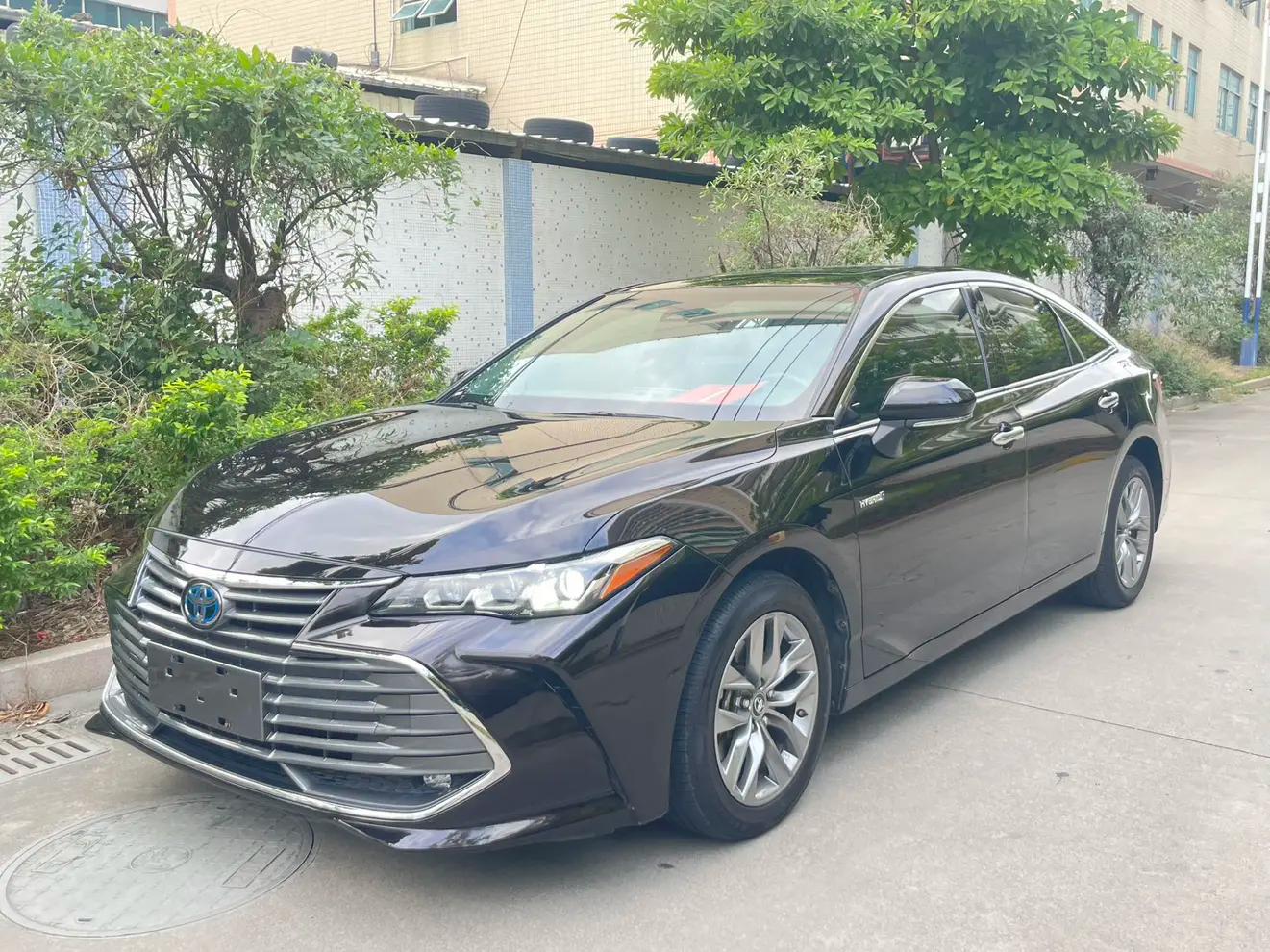 Toyota Avalon 2022 г. 90127 км.