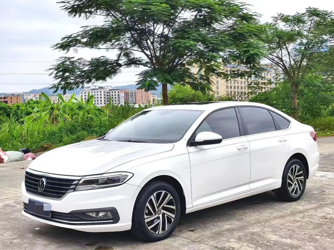 Volkswagen Lavida 2022 г. 32118 км.