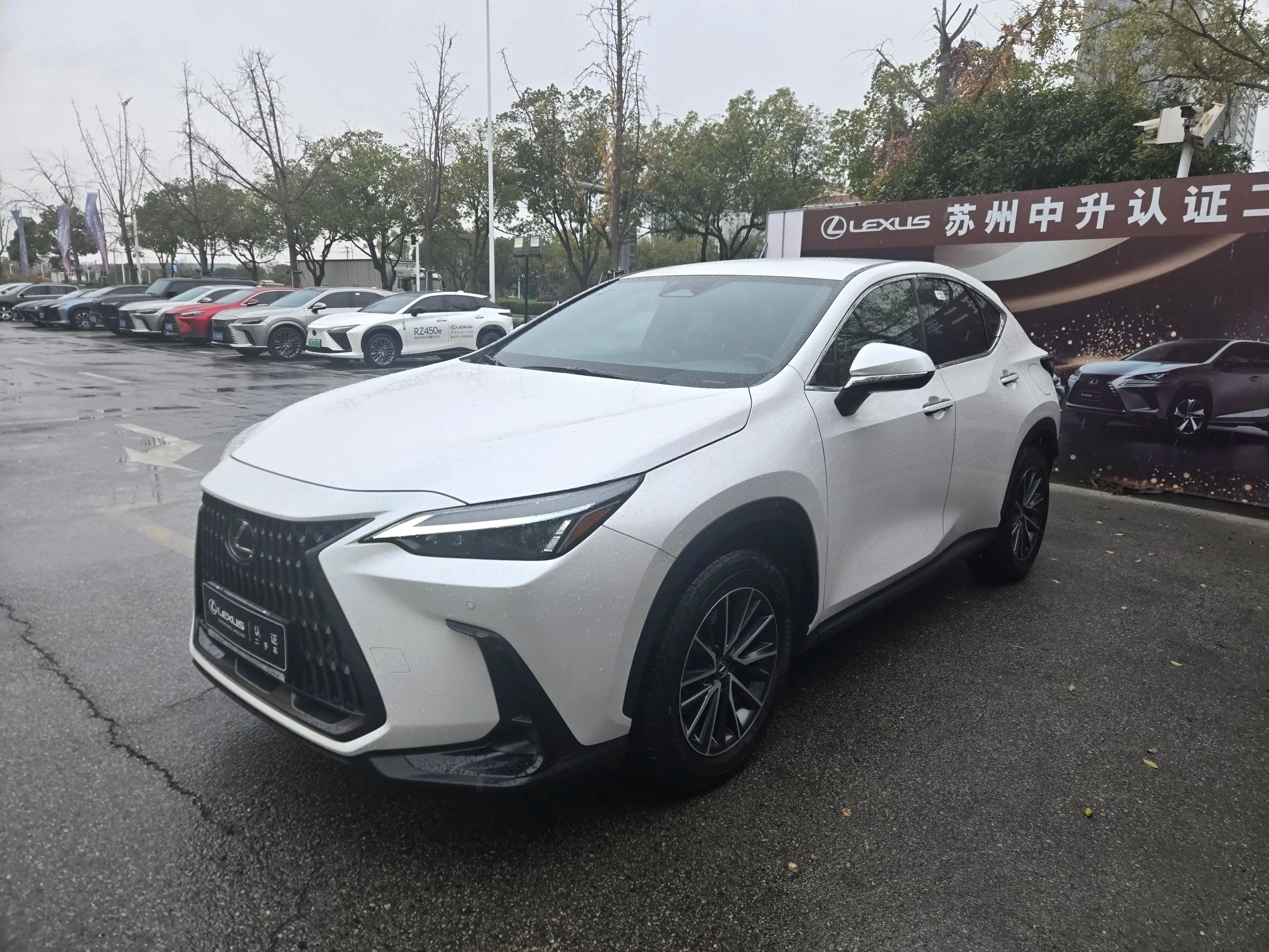 Lexus NX 2023 г. 41022 км.