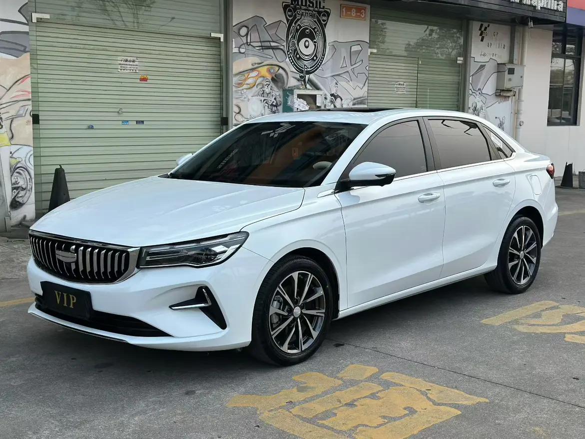 Geely Emgrand 2025 г. 1111 км.