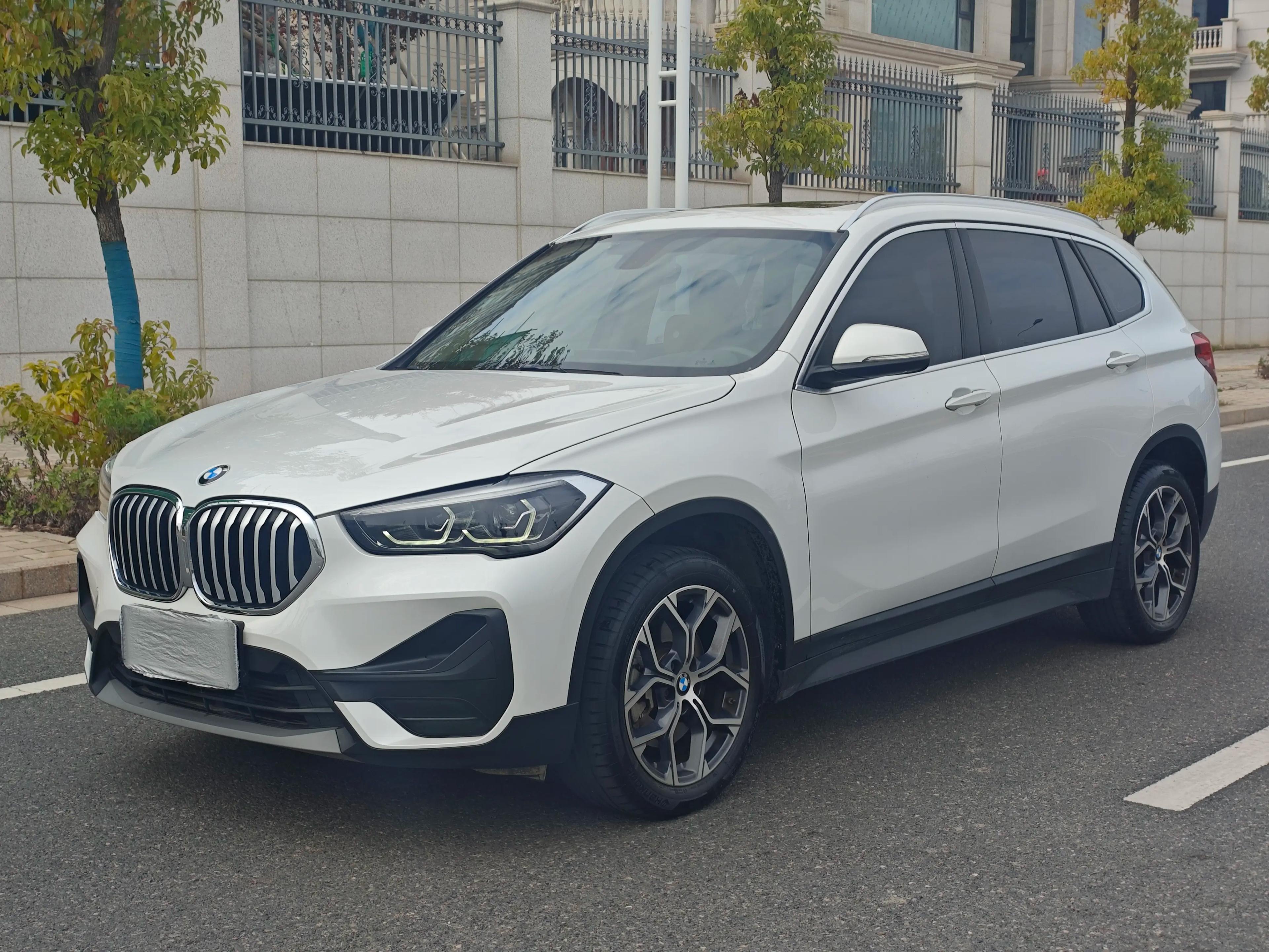 BMW X1 2022 г. 41141 км.