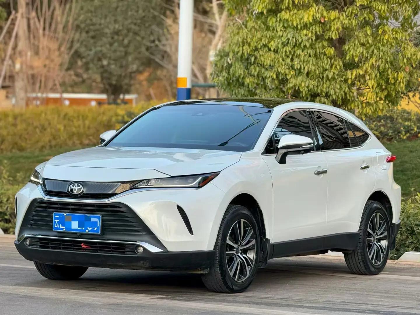 Toyota Harrier 2021 г.