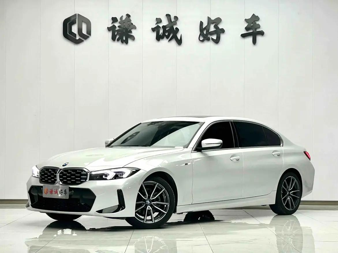 BMW 3 Series 2024 г. 16128 км.