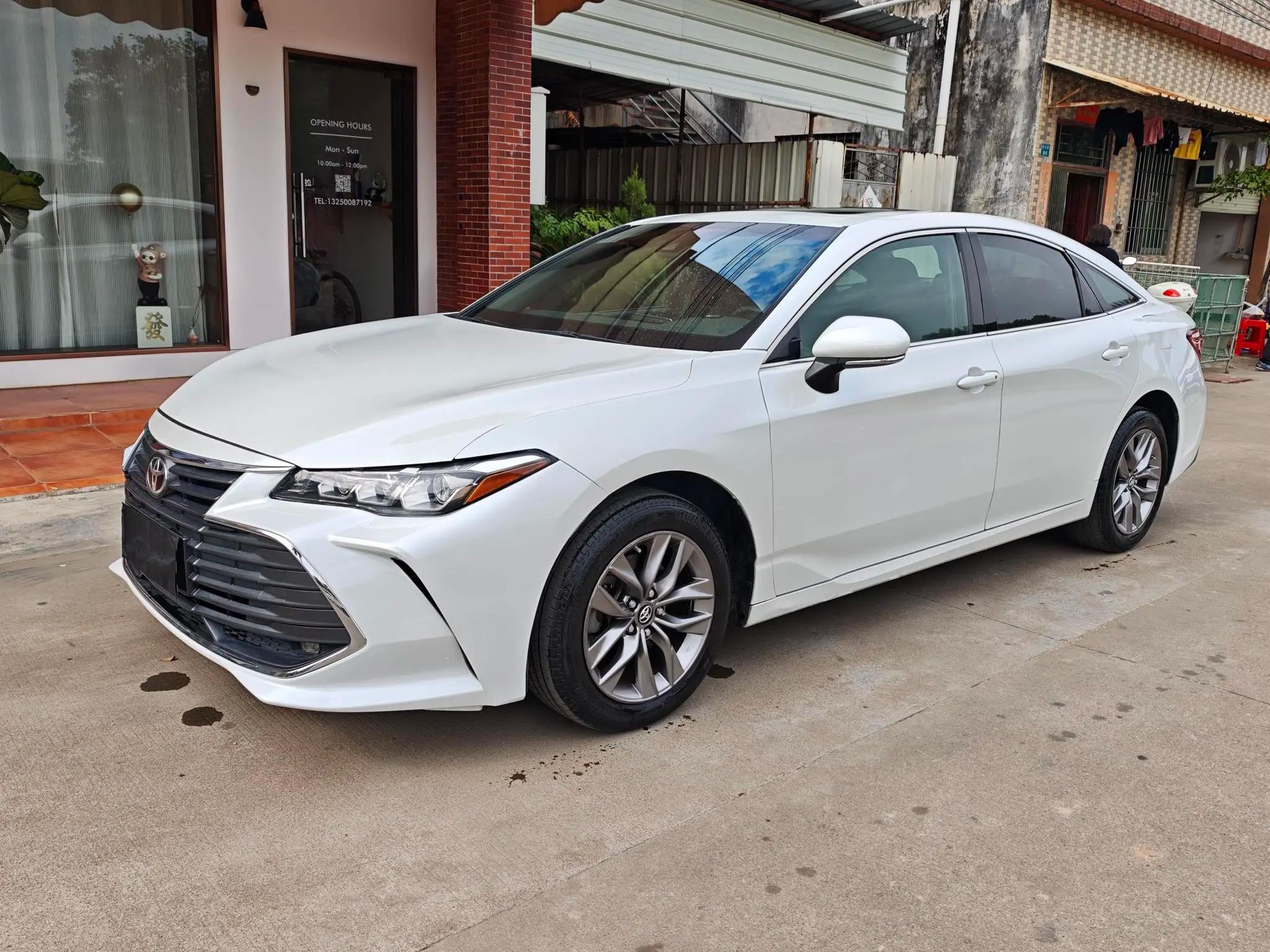 Toyota Avalon 2022 г. 50145 км.