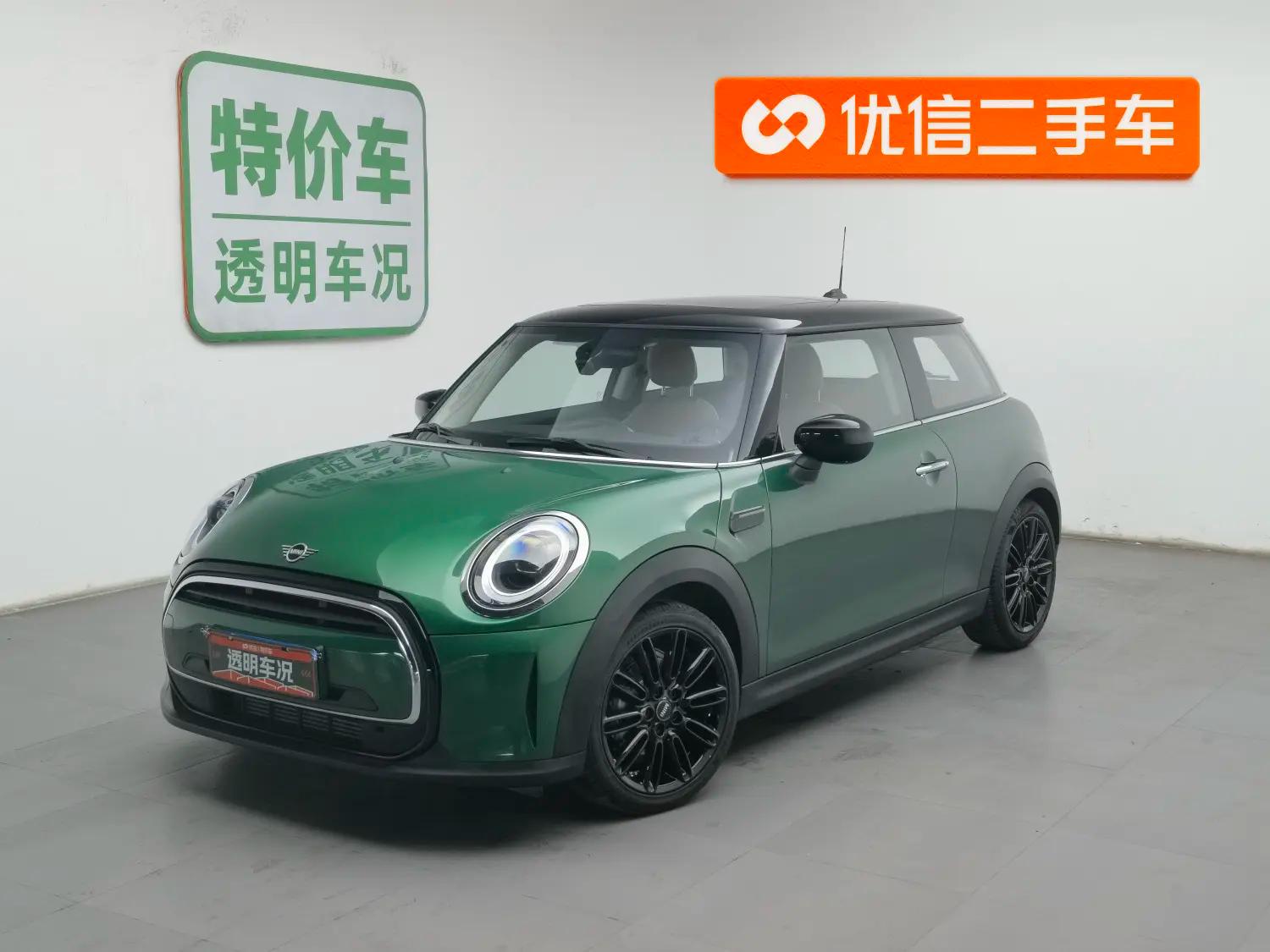 MINI  2022 г. 45600 км.