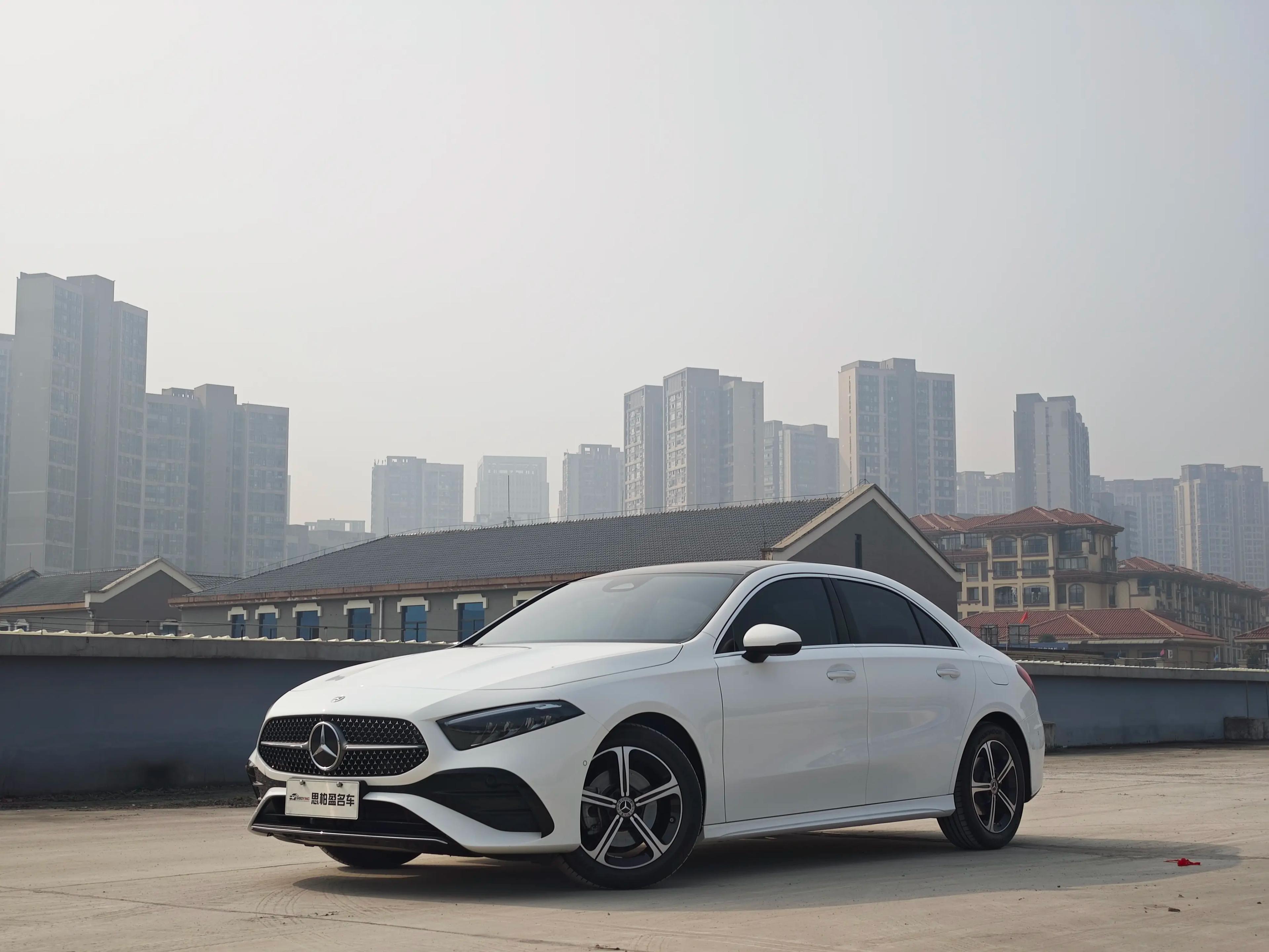 Mercedes-Benz Mercedes Benz A Class 2024 г. 13023 км.