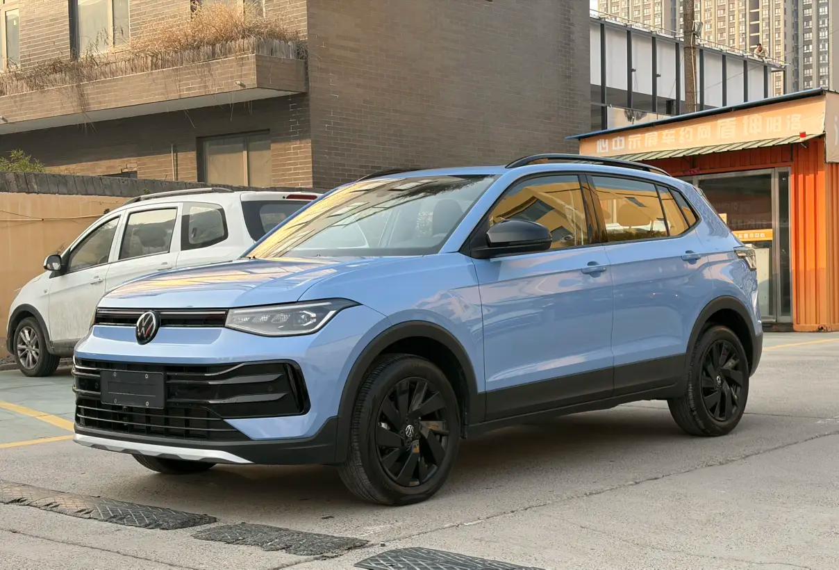 Volkswagen Tharu 2024 г. 1637 км.