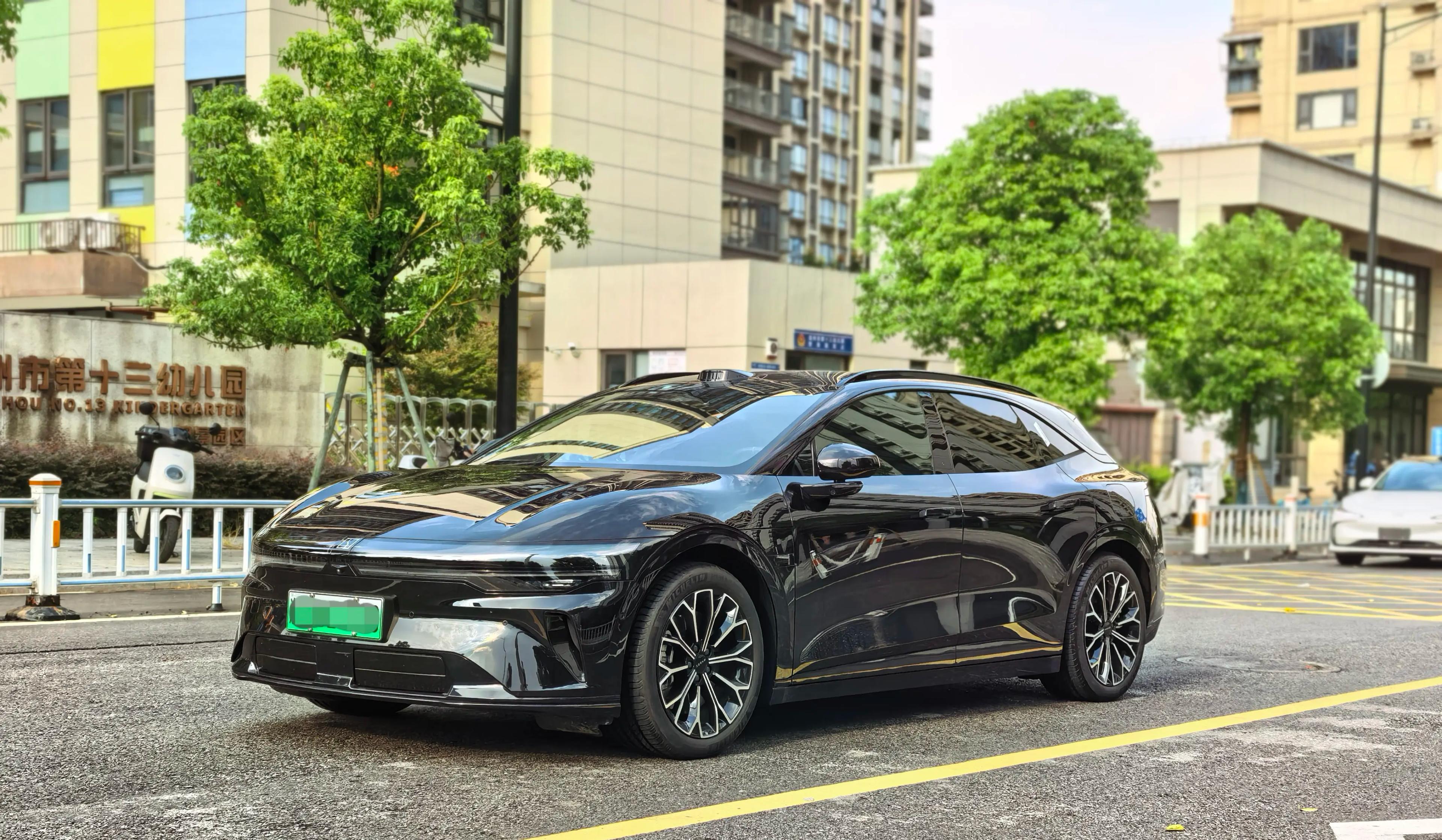 ZEEKR 007GT 2025 г.