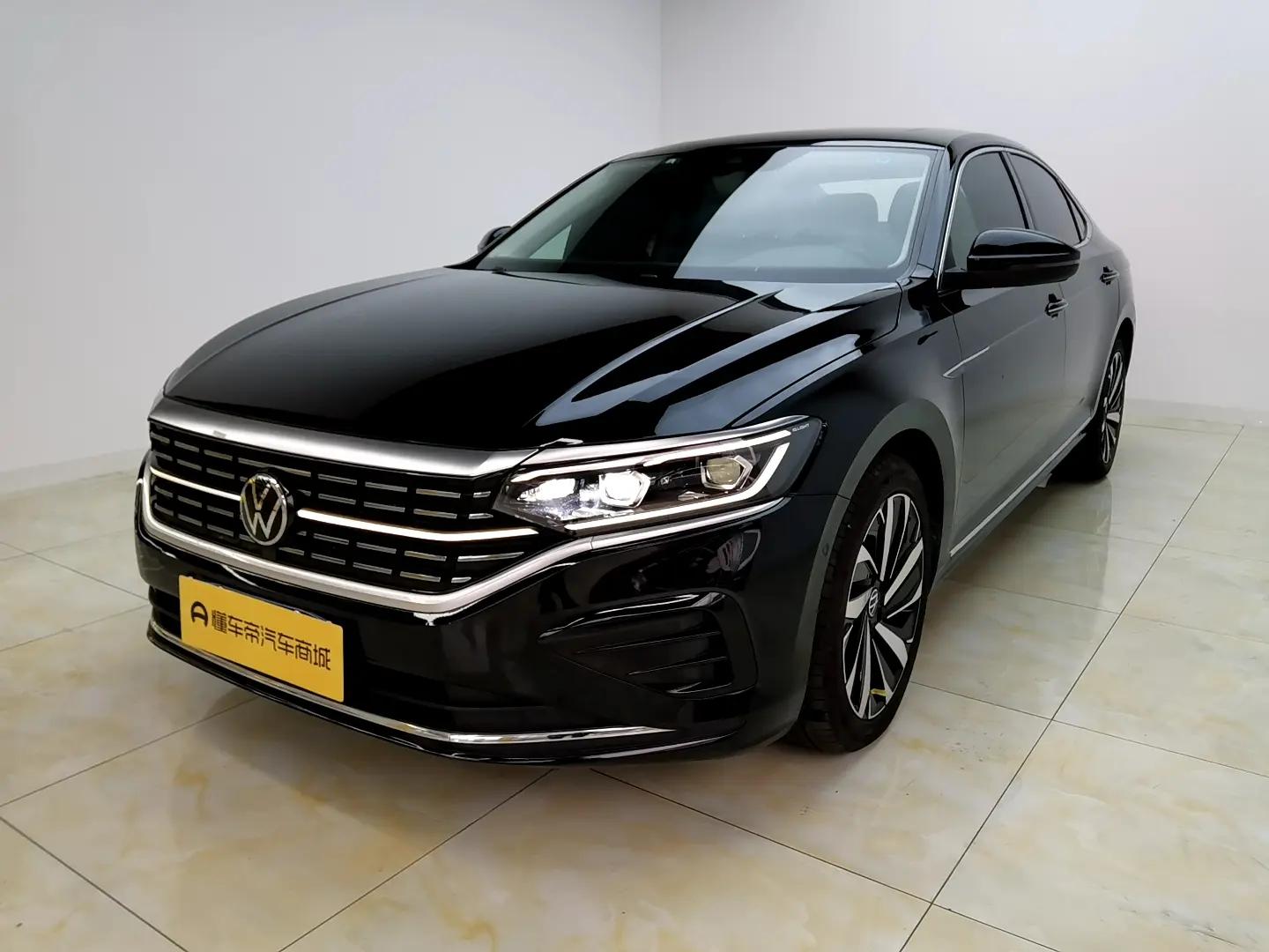 Volkswagen Passat 2022 г. 38135 км.