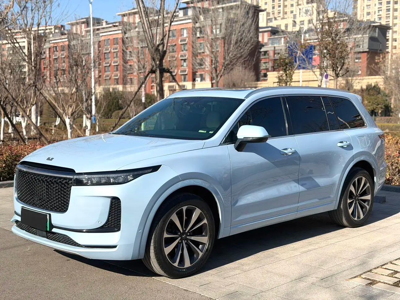 Lixiang ONE 2021 г. 100038 км.