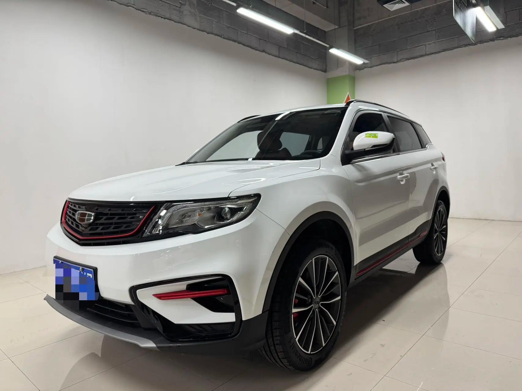 Geely Atlas 2022 г. 9009 км.