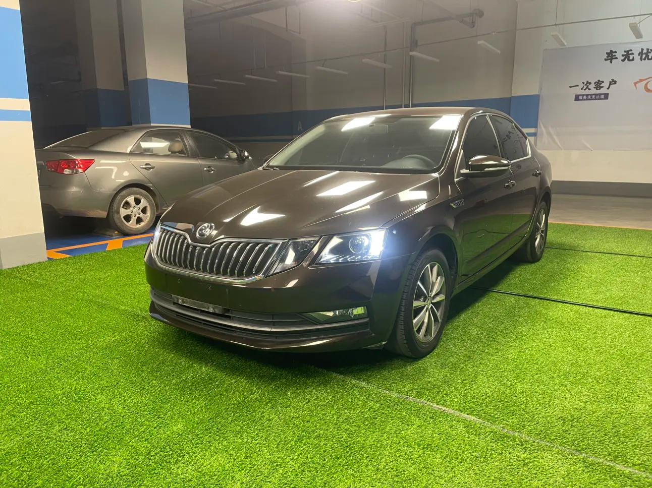 Skoda Octavia 2019 г.