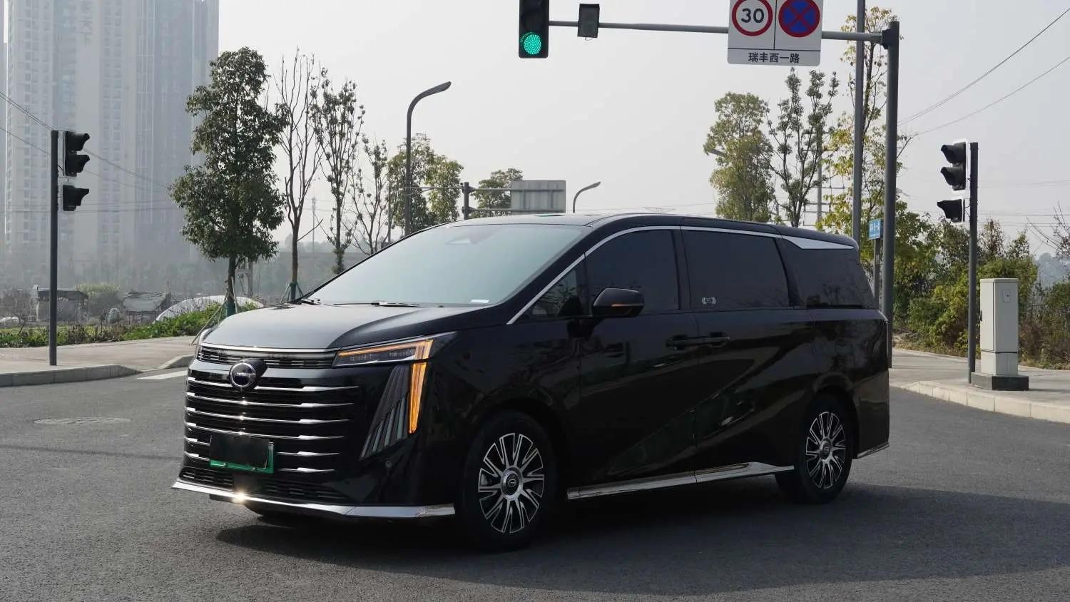 GAC Trumpchi E9 PHEV 2023 г. 55136 км.